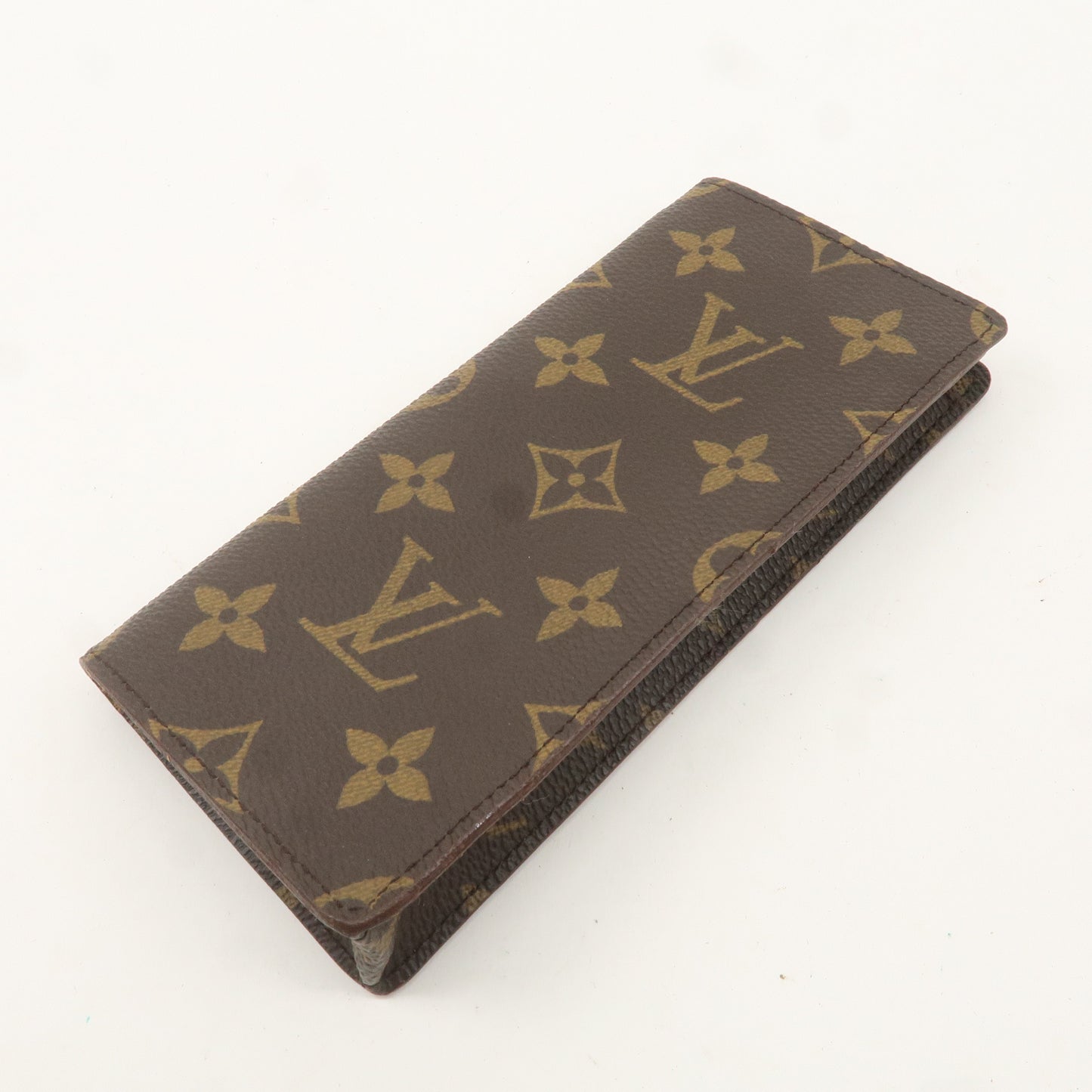 Louis Vuitton Monogram etui a lunettes Simple Glasses Case M62962