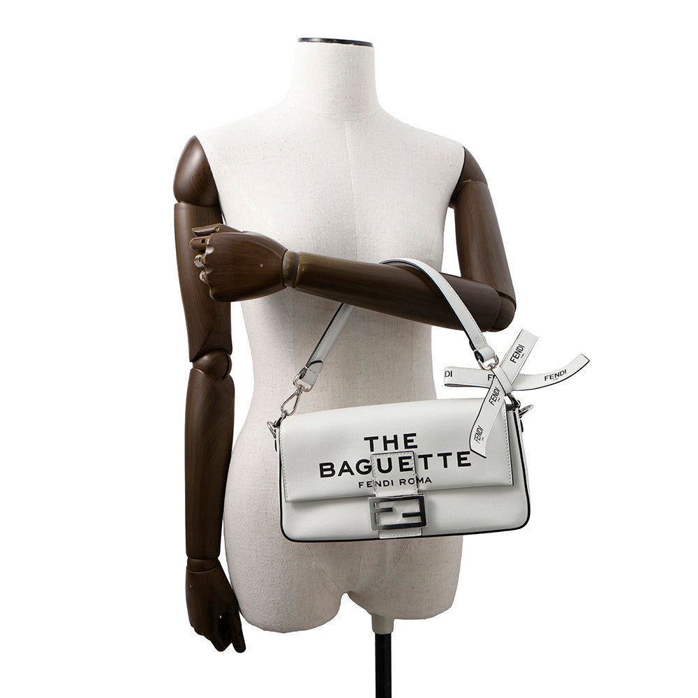 FENDI ?Marc Jacobs collaboration Mamma Bucket White8BR600 Leather