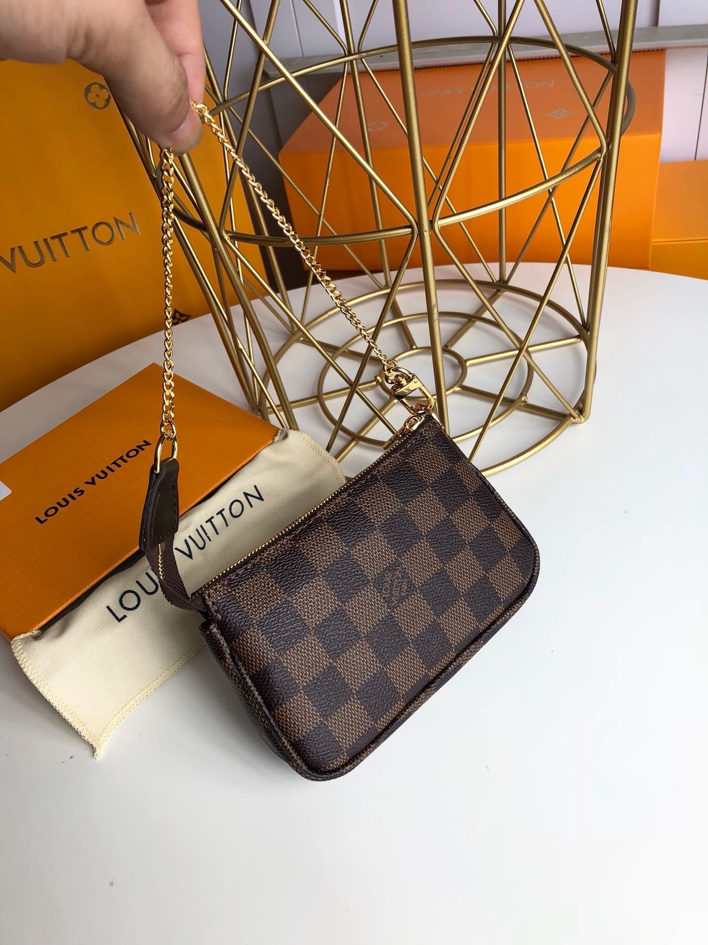 Louis Vuitton mini pochette accessoires