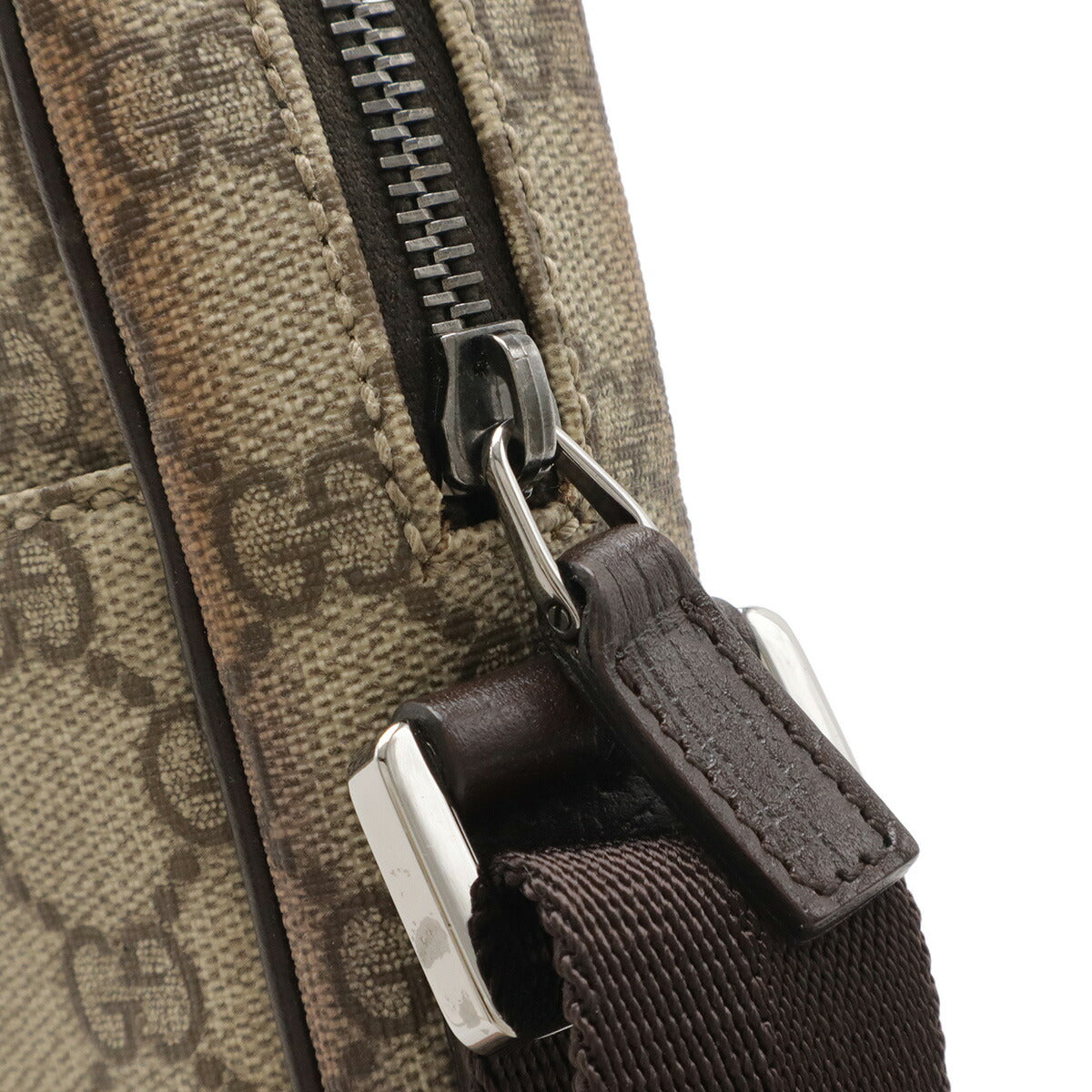 Gucci GG Supreme Shoulder Bag