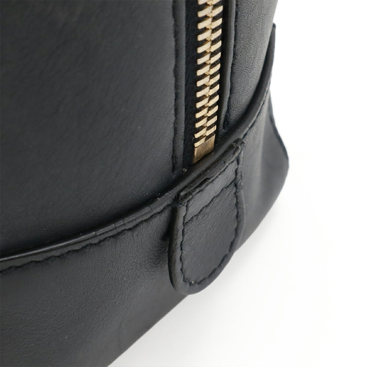 Gucci GG Microguccissima Leather Handbag