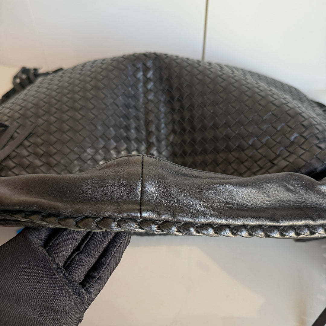 Bottega Veneta Veneta Shoulder Bag - Rovelle Bags