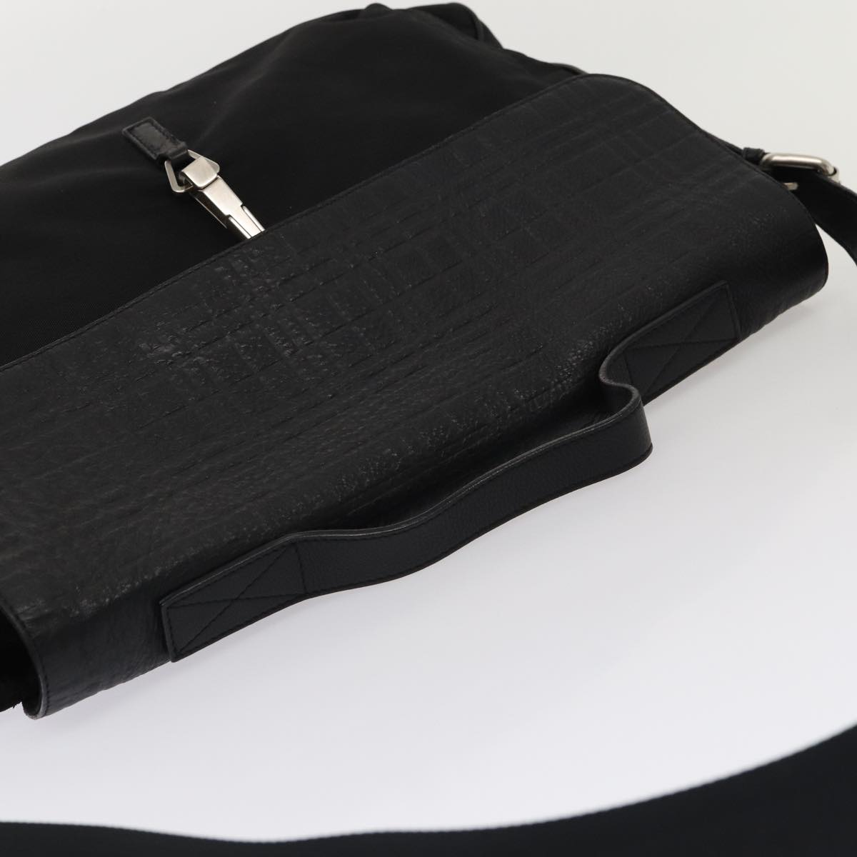 Burberry Nova Brand Shoulder Bag - Rovelle Bags