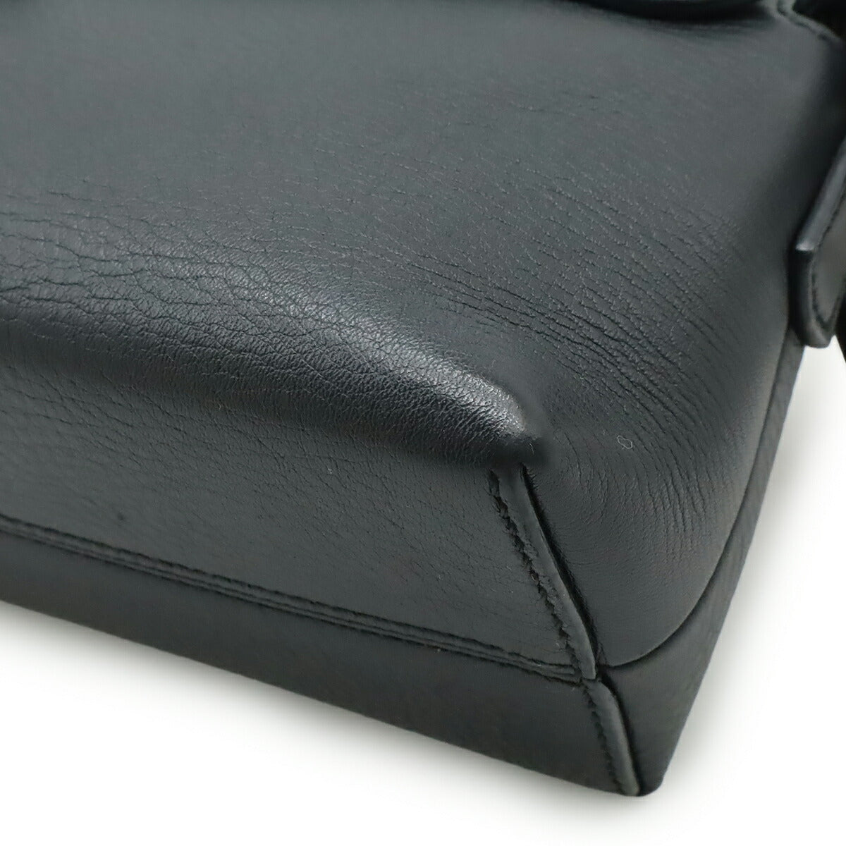 Fendi By The Way Handbag - Rovelle Bags