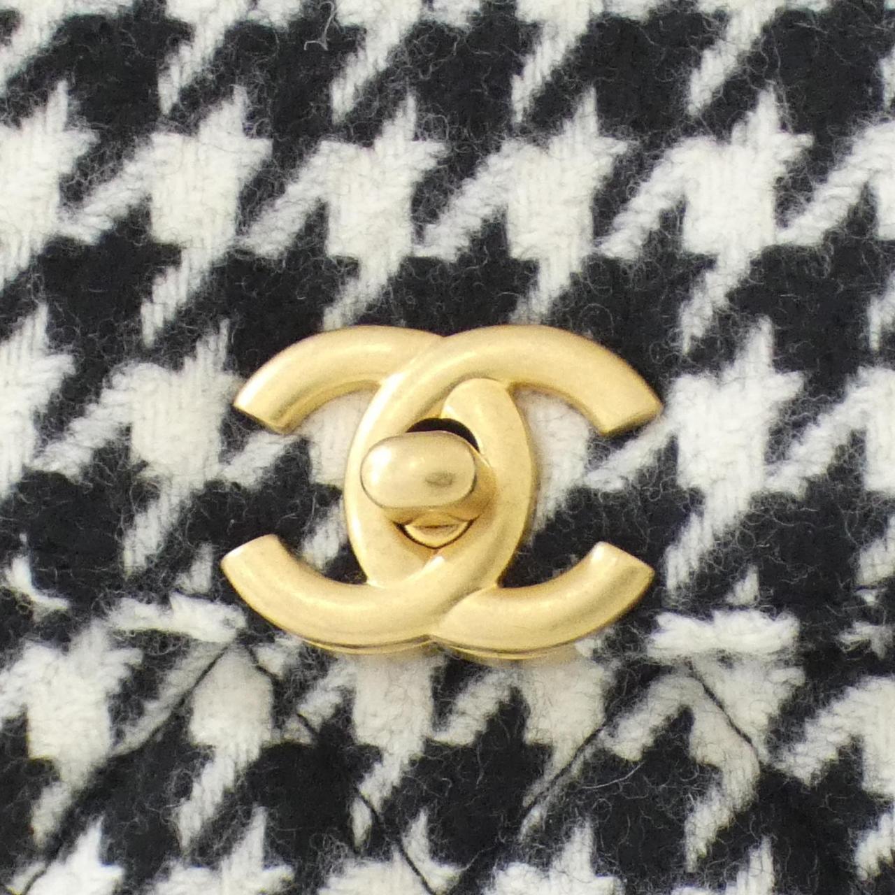 Chanel Wool Shoulder Bag - Rovelle Bags
