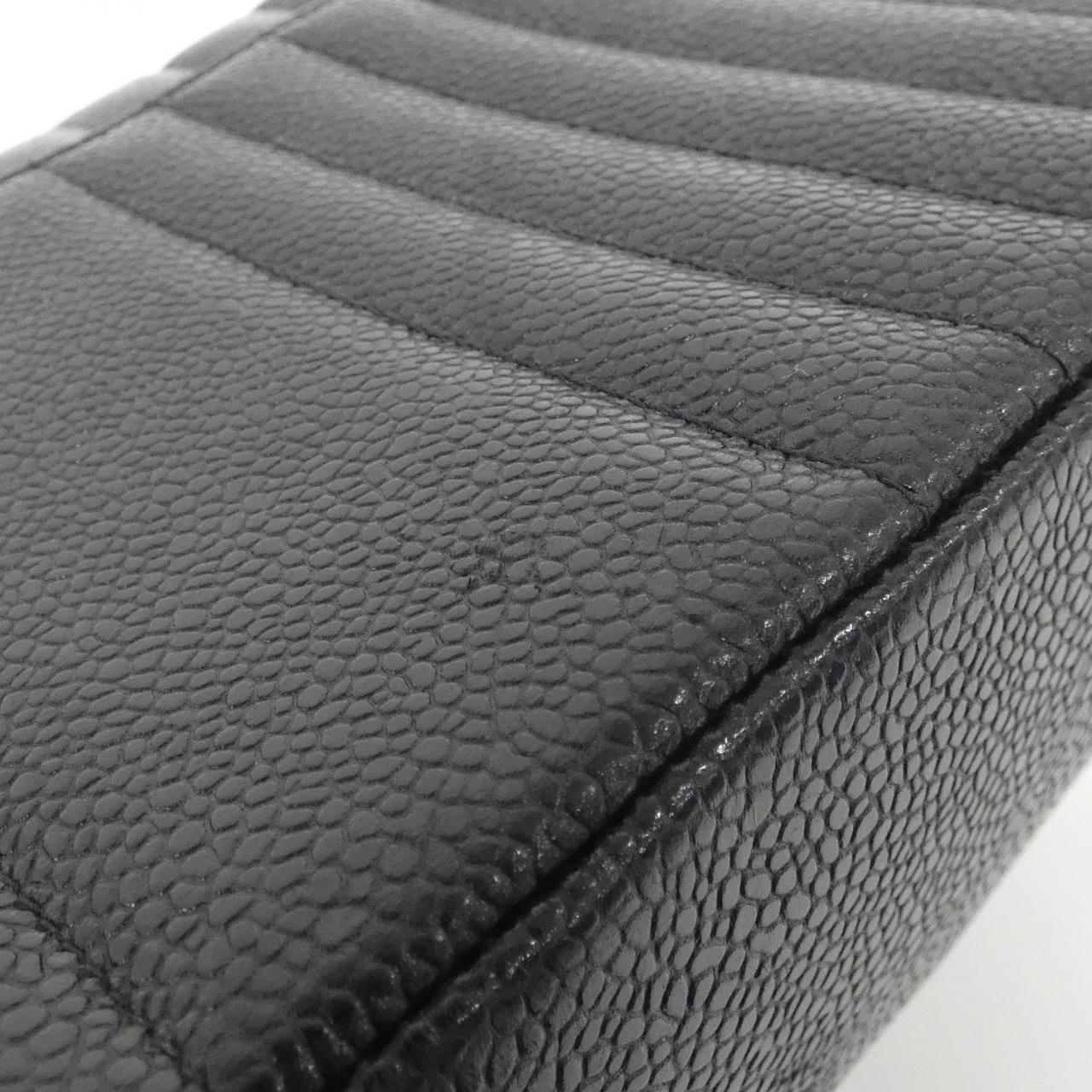 Chanel Caviar Skin Shoulder Bag