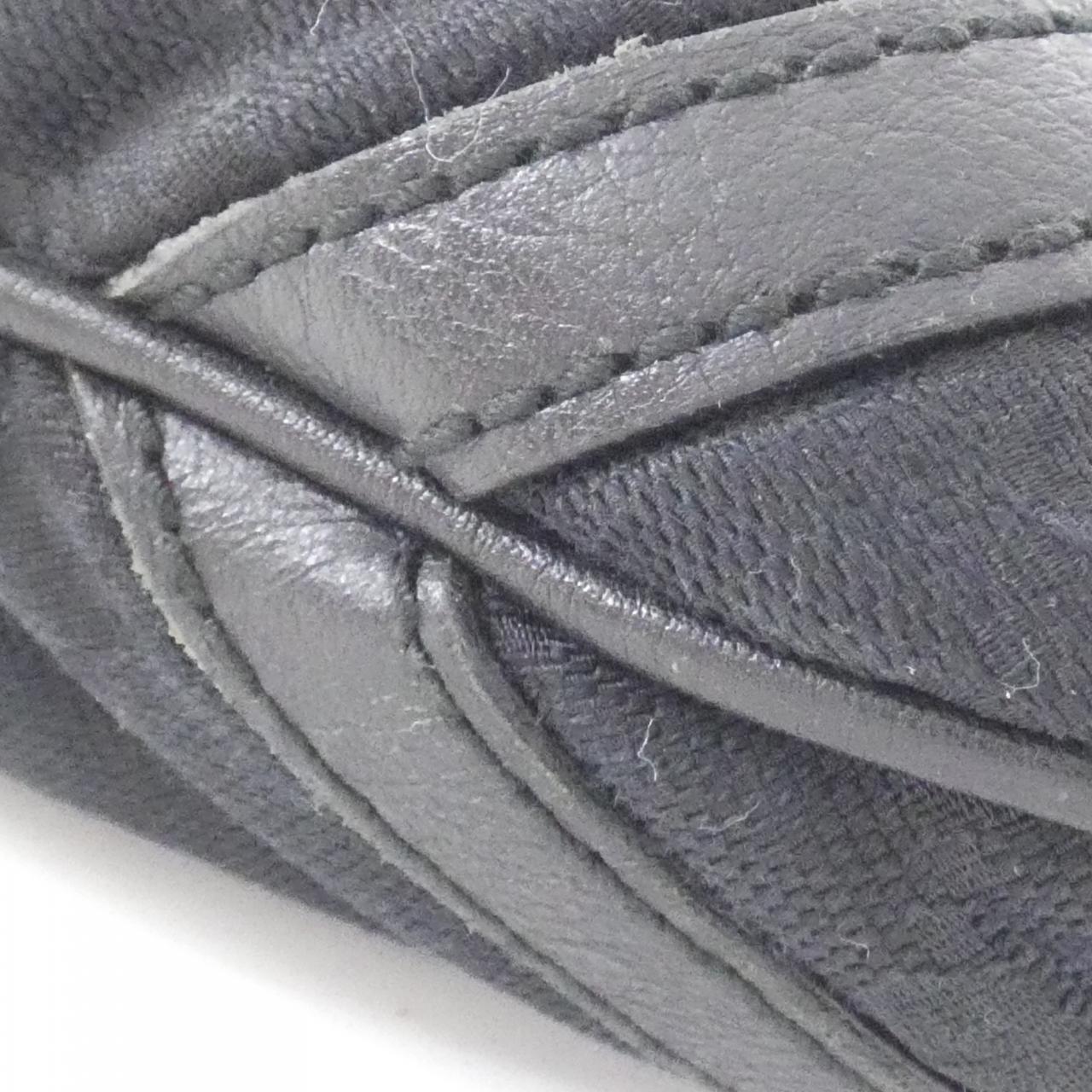 Gucci GG Canvas Shoulder Bag
