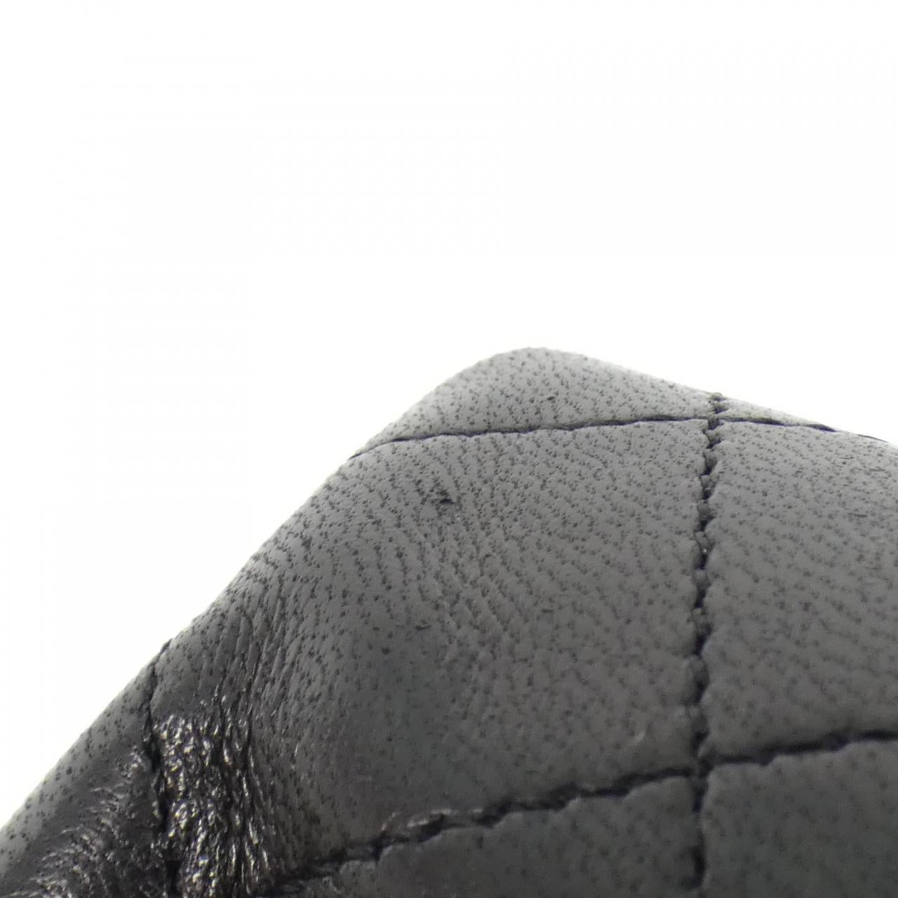 Chanel Lambskin Shoulder Bag - Rovelle Bags