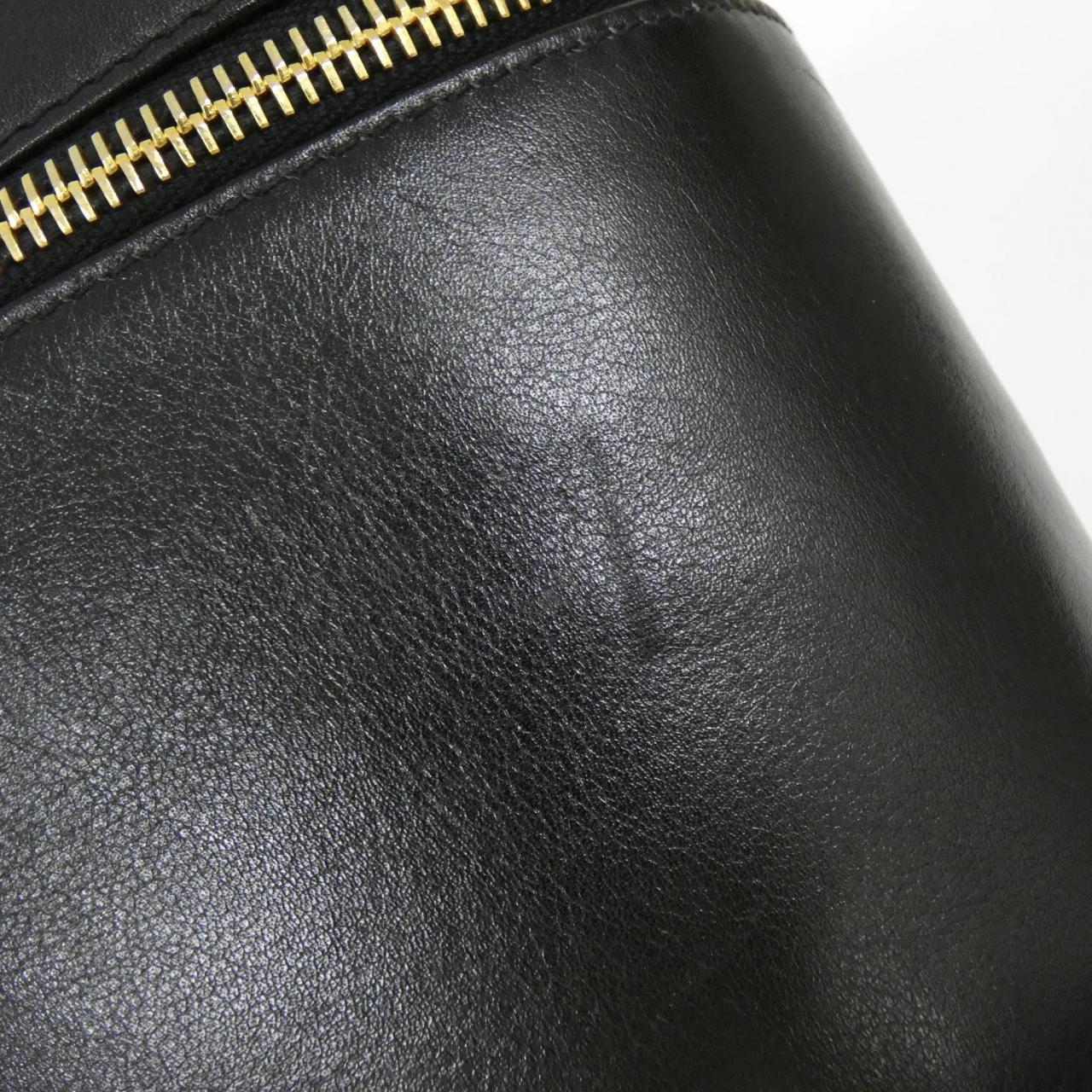 Chanel Lambskin Handbag - Rovelle Bags