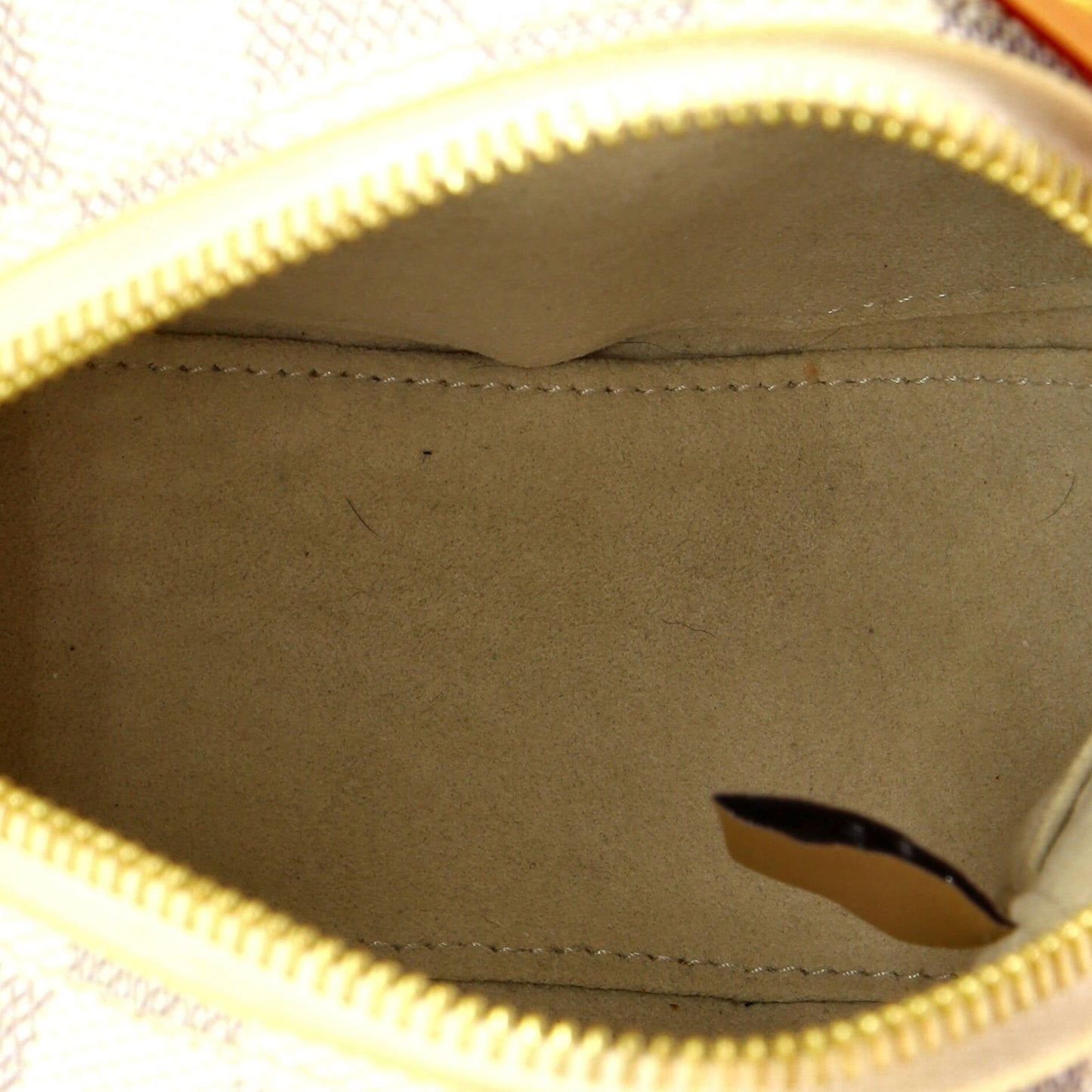 Louis Vuitton Boite Chapeau Souple Bag Damier PM