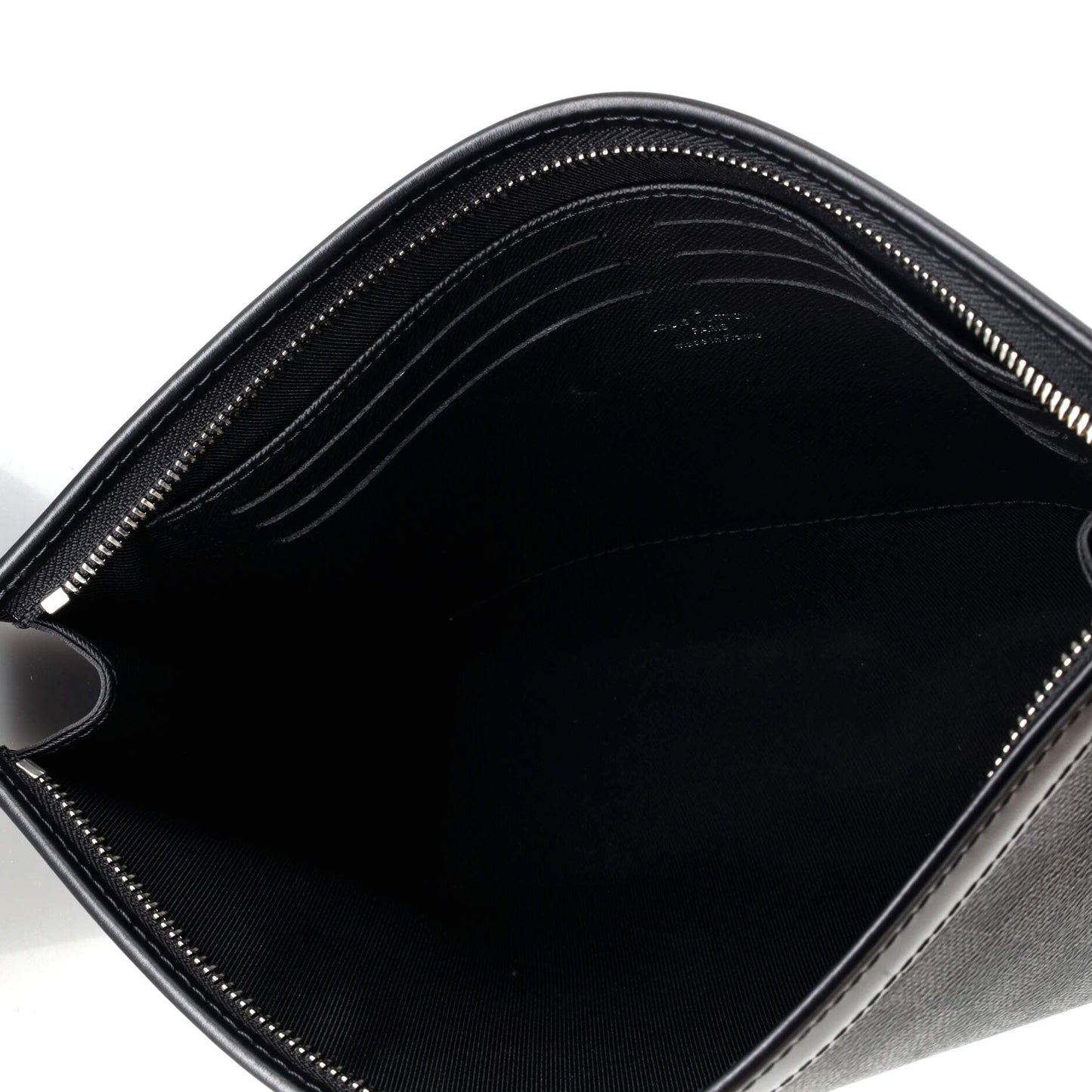 Louis Vuitton Pochette Voyage Damier Graphite MM
