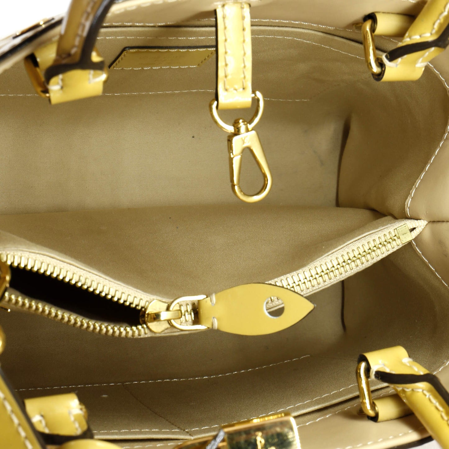 Louis Vuitton Montaigne Handbag Monogram Vernis BB