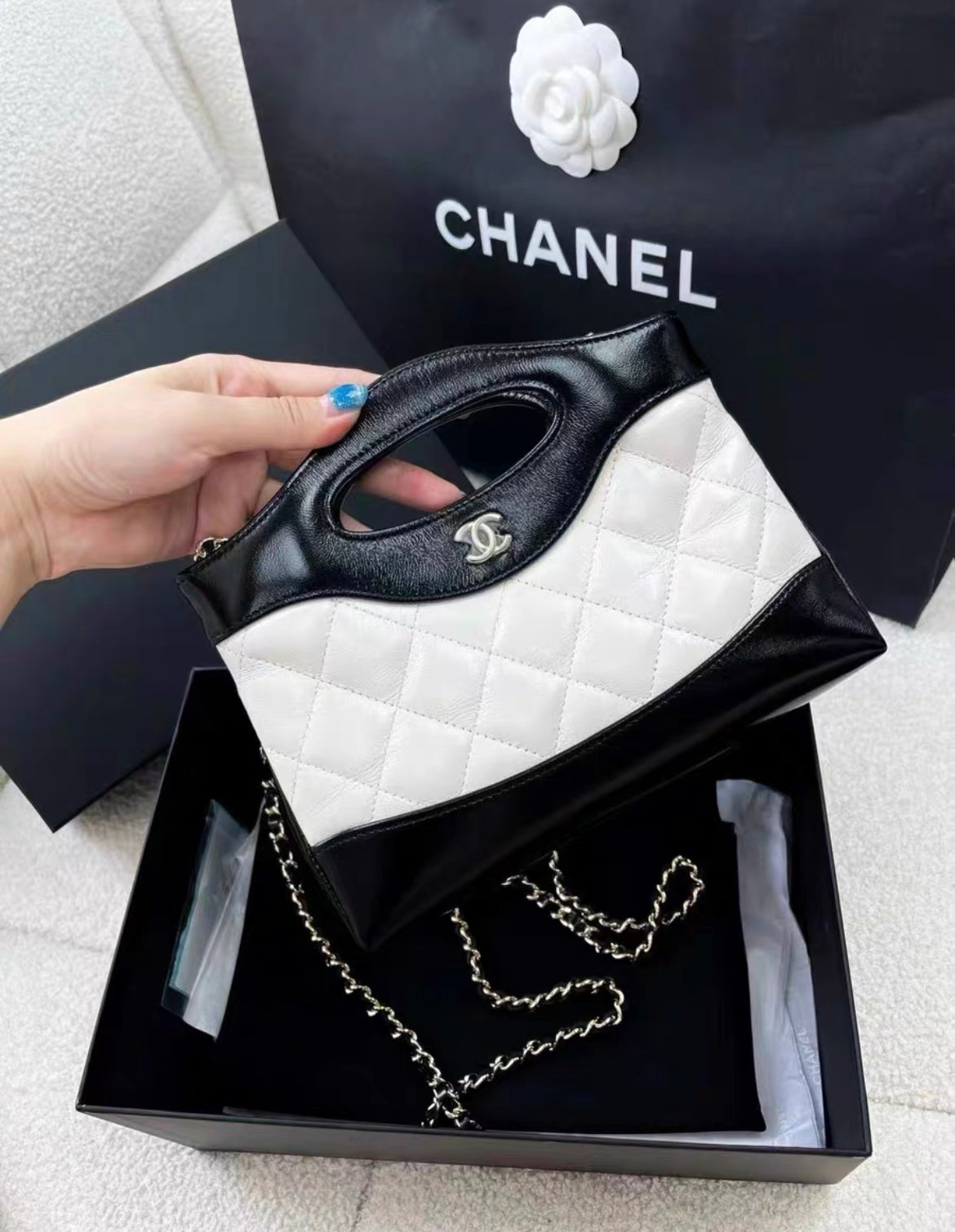 Chanel Handbag - Rovelle Bags