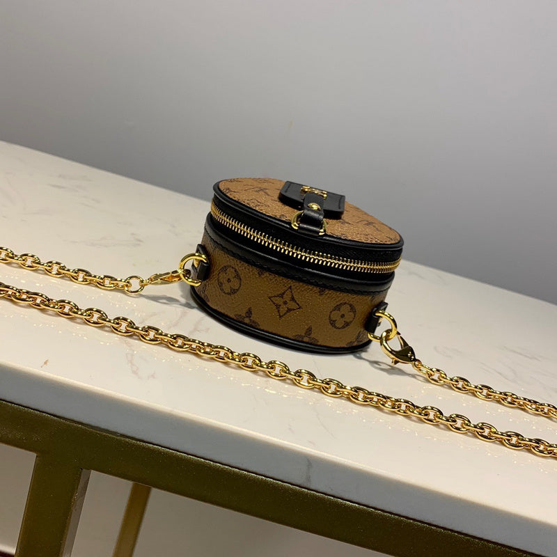 Louis Vuitton Luxury Bags 1883