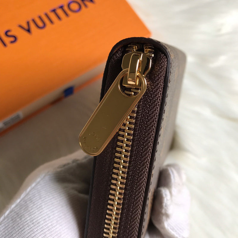 Louis Vuitton Luxury Bags 2429