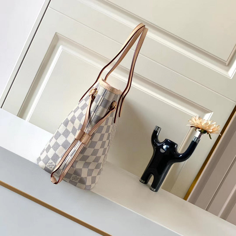 Louis Vuitton Luxury Bags 2462