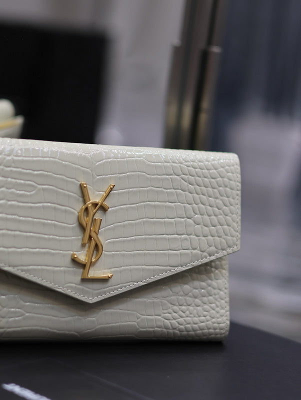 Yves Saint Laurent - Bags - 595