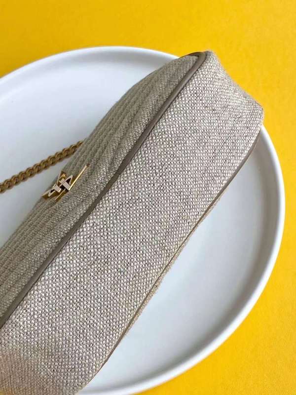 Yves Saint Laurent - Bags 059