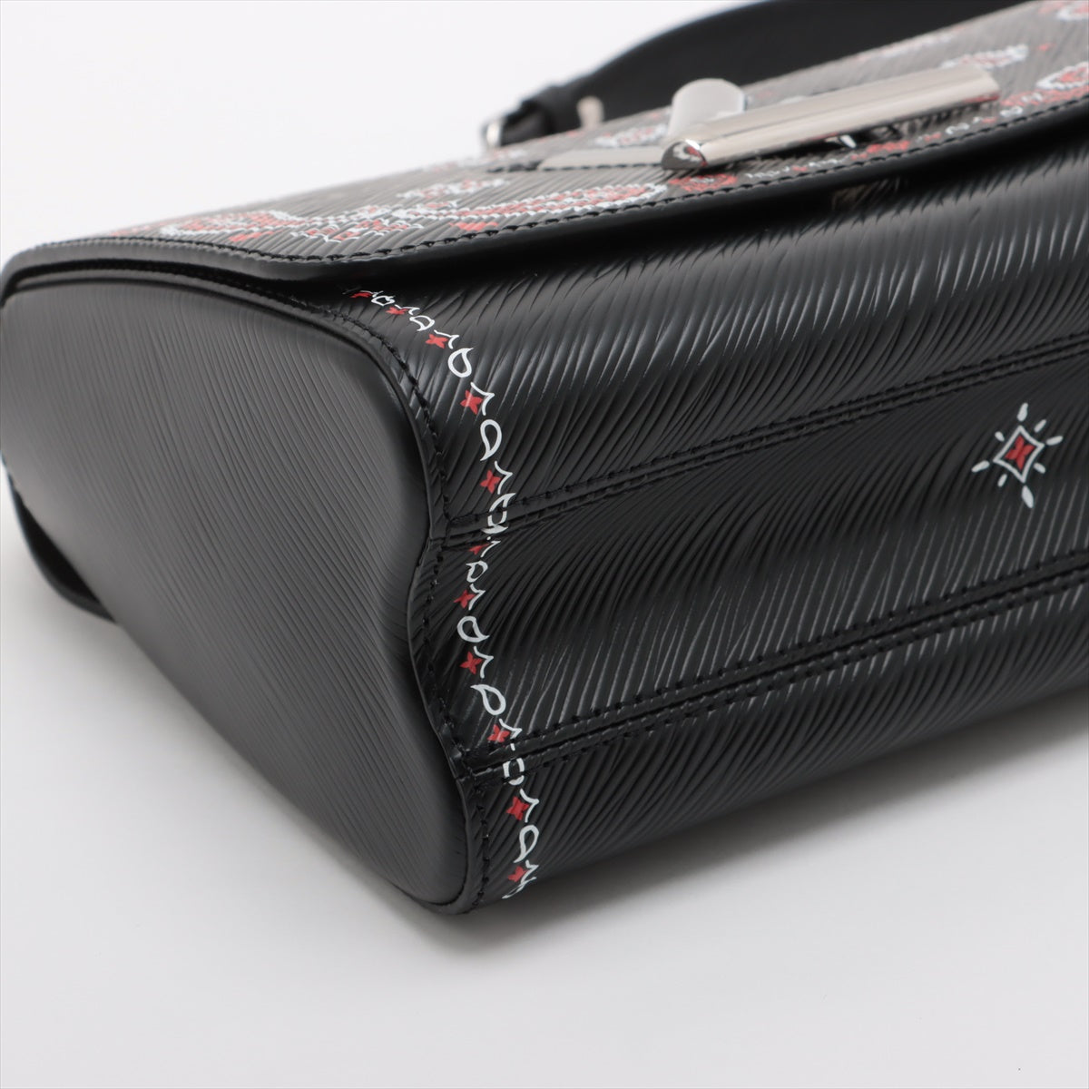 Louis Vuitton Epi Twist MM M53929