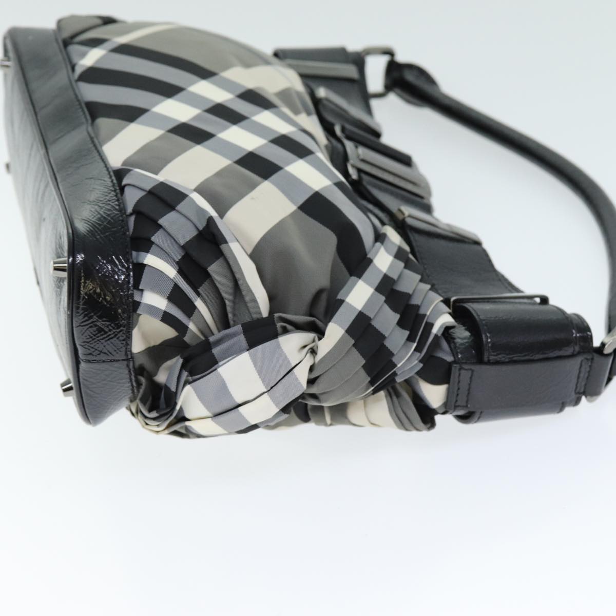 Burberry Nova Auth Shoulder Bag - Rovelle Bags