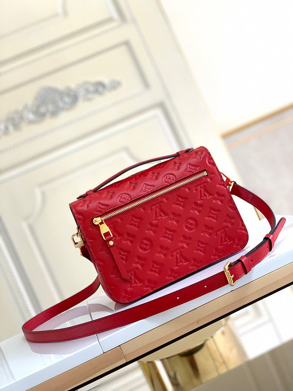 Louis Vuitton Luxury Bags 1809