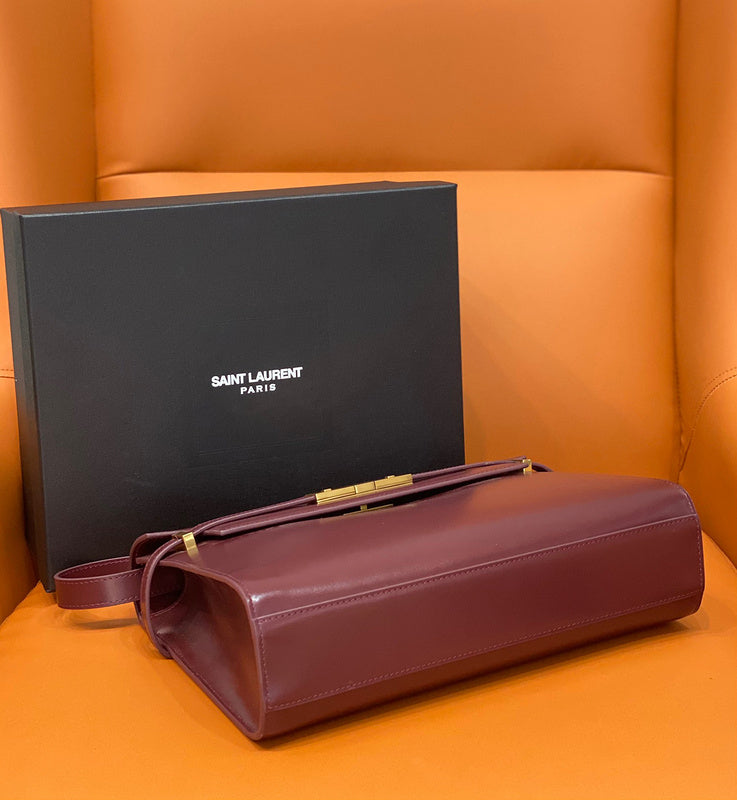 Yves Saint Laurent - Bags - 320