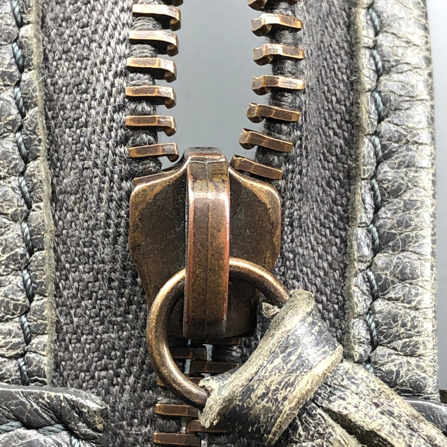 Balenciaga Classic City Distressed Leather Shoulder Handbag Grey