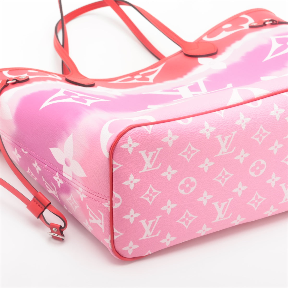 Louis Vuitton LV Escal Nevarful MM M45127 at