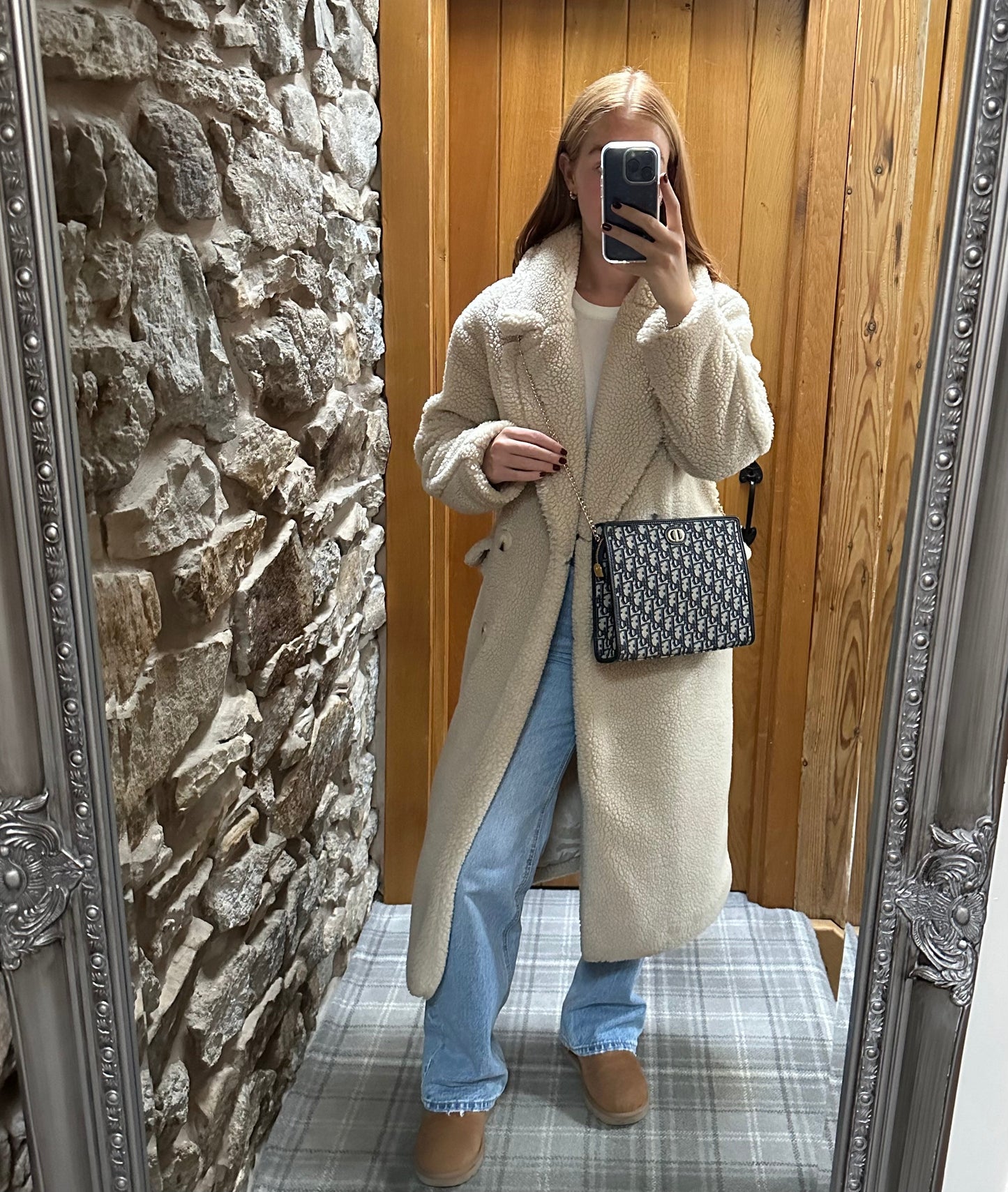 Dior 30 Montaigne Shoulder Bag - Rovelle Bags