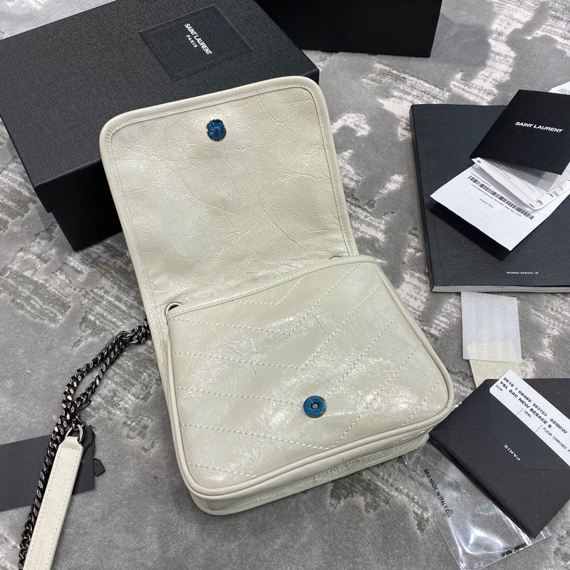 Yves Saint Laurent Classic Handbag