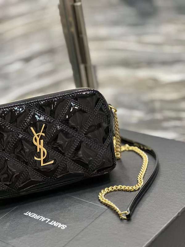 Yves Saint Laurent Day Modern Handbag