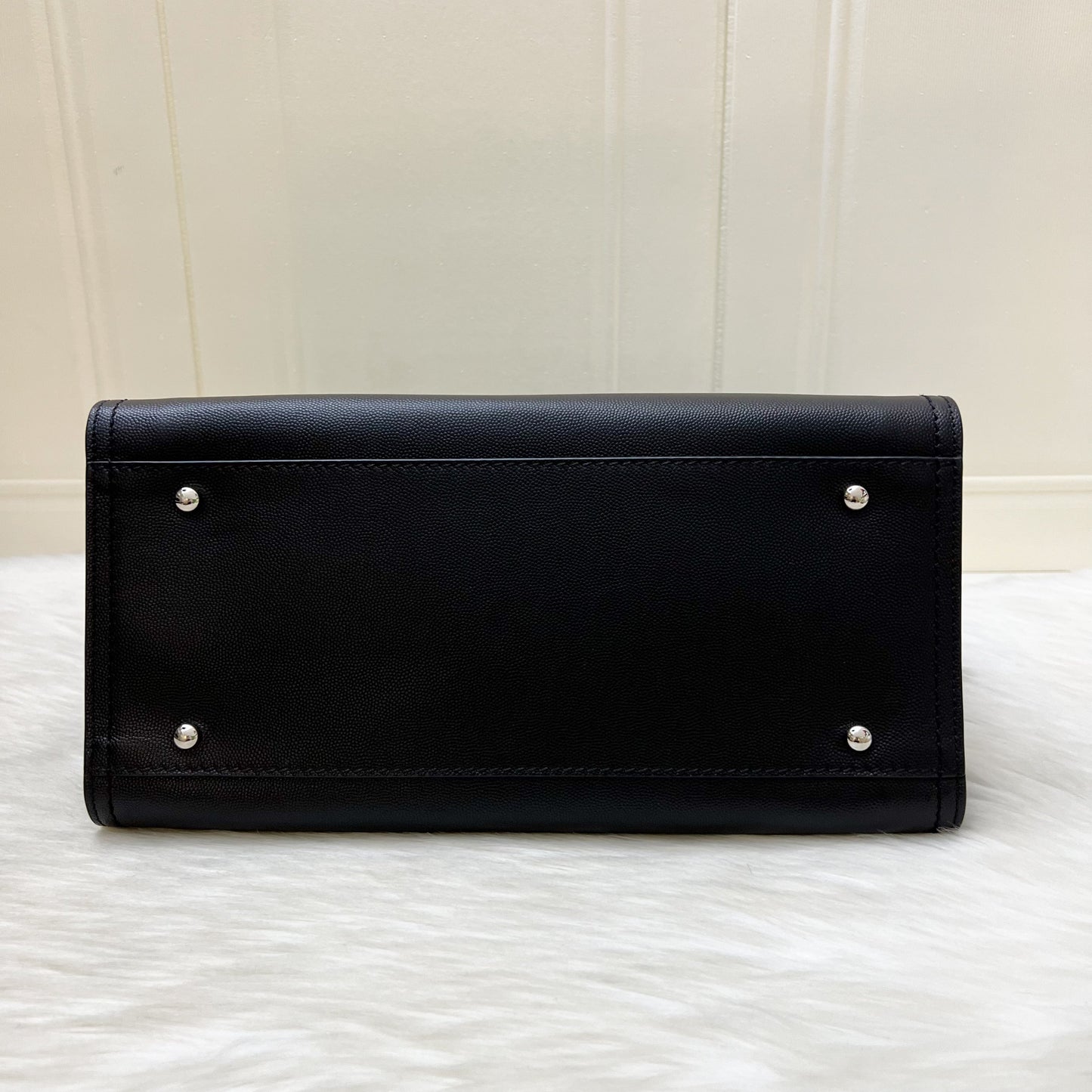 Chanel Small / Medium Deauville Tote Tote Bag - Rovelle Bags