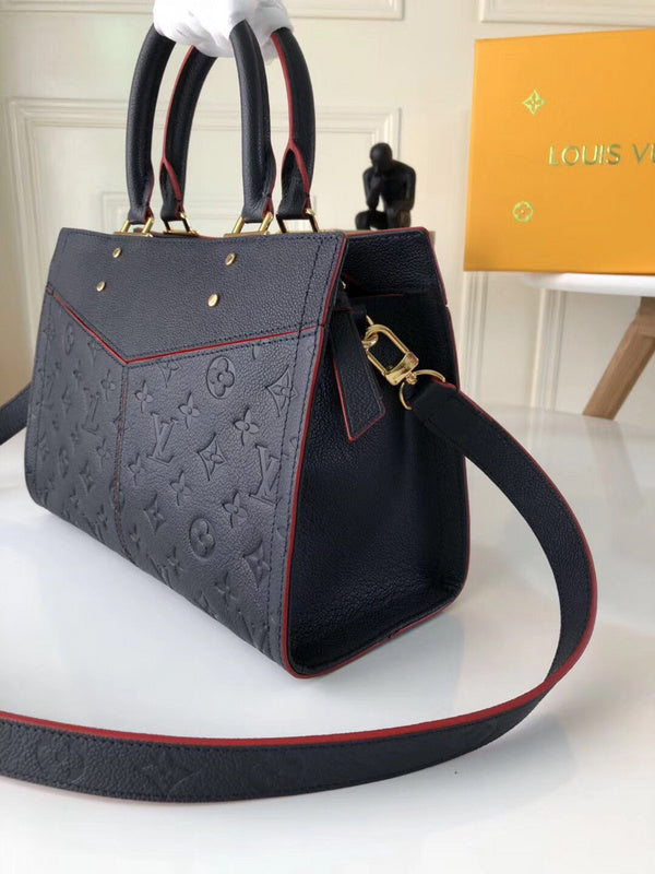 Louis Vuitton Luxury Bags 2039