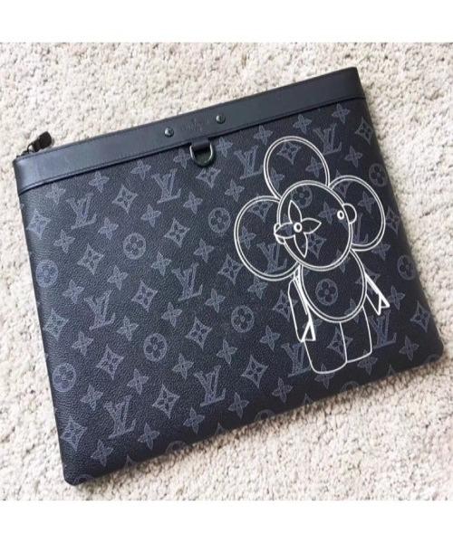 Louis Vuitton Keepall Bandouliere 45 Monogram Eclipse Canvas