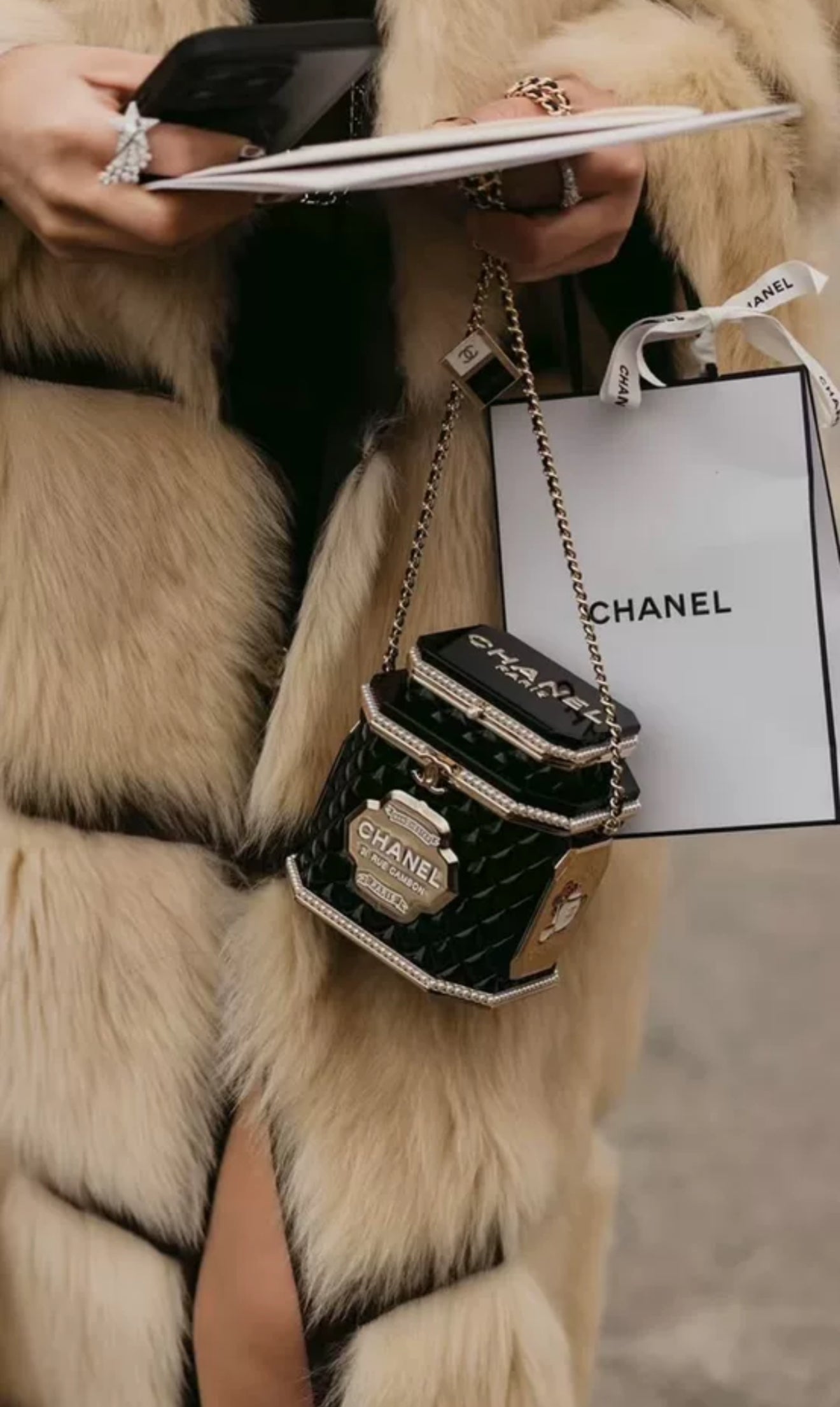 Chanel Handbag - Rovelle Bags