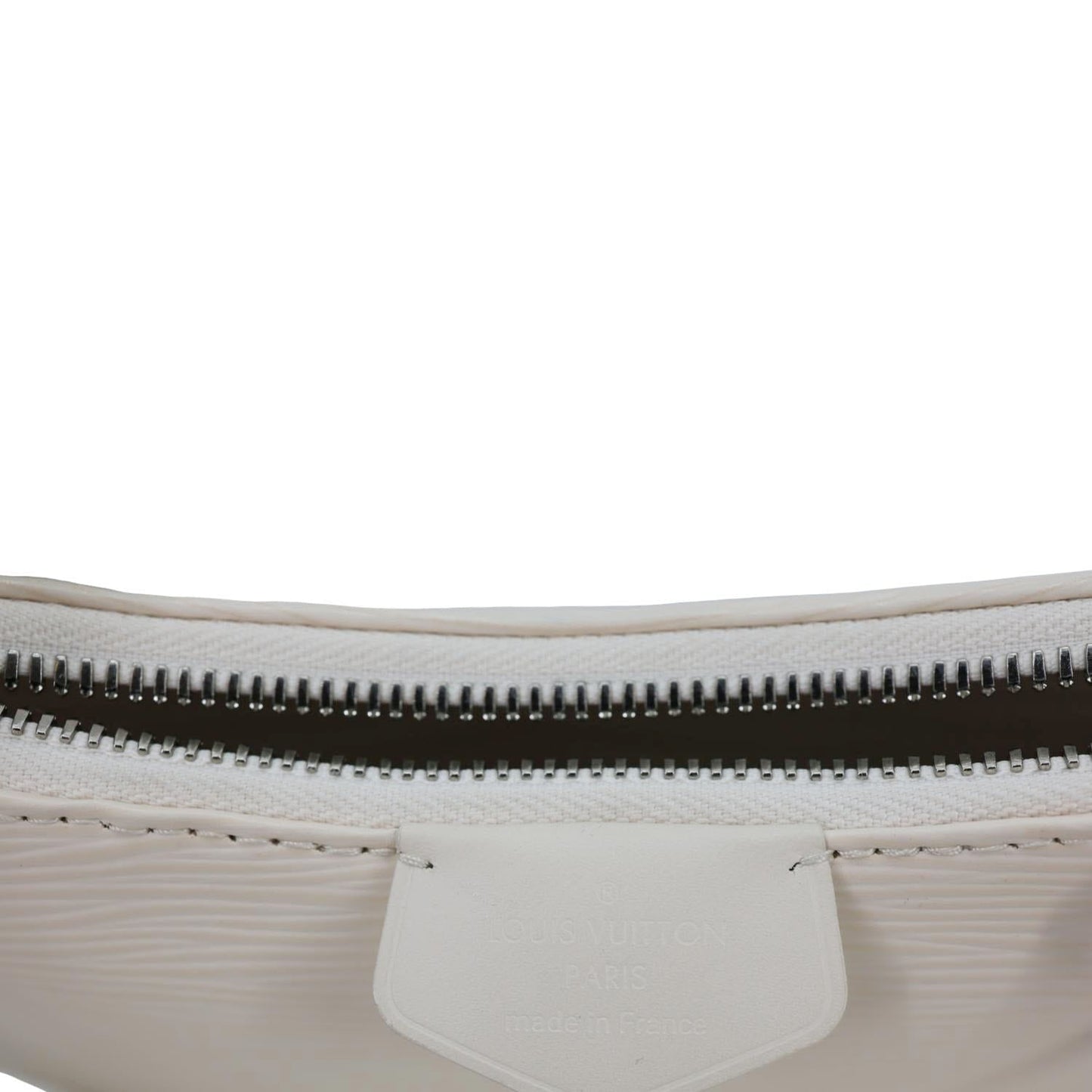 LOUIS VUITTON Easy Pouch On Strap Epi Leather Shoulder Bag Cream