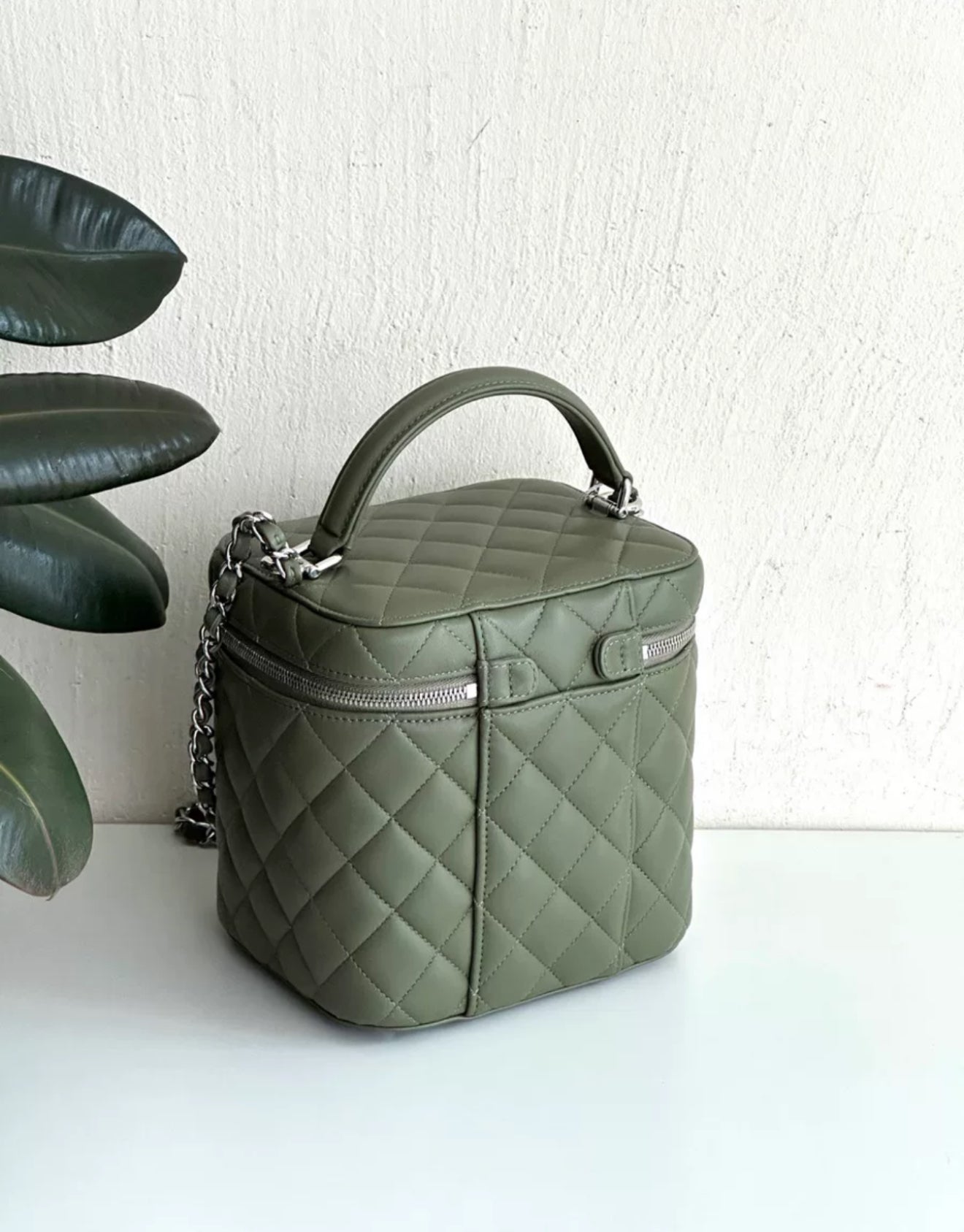 Chanel Vanity Clutch - Rovelle Bags