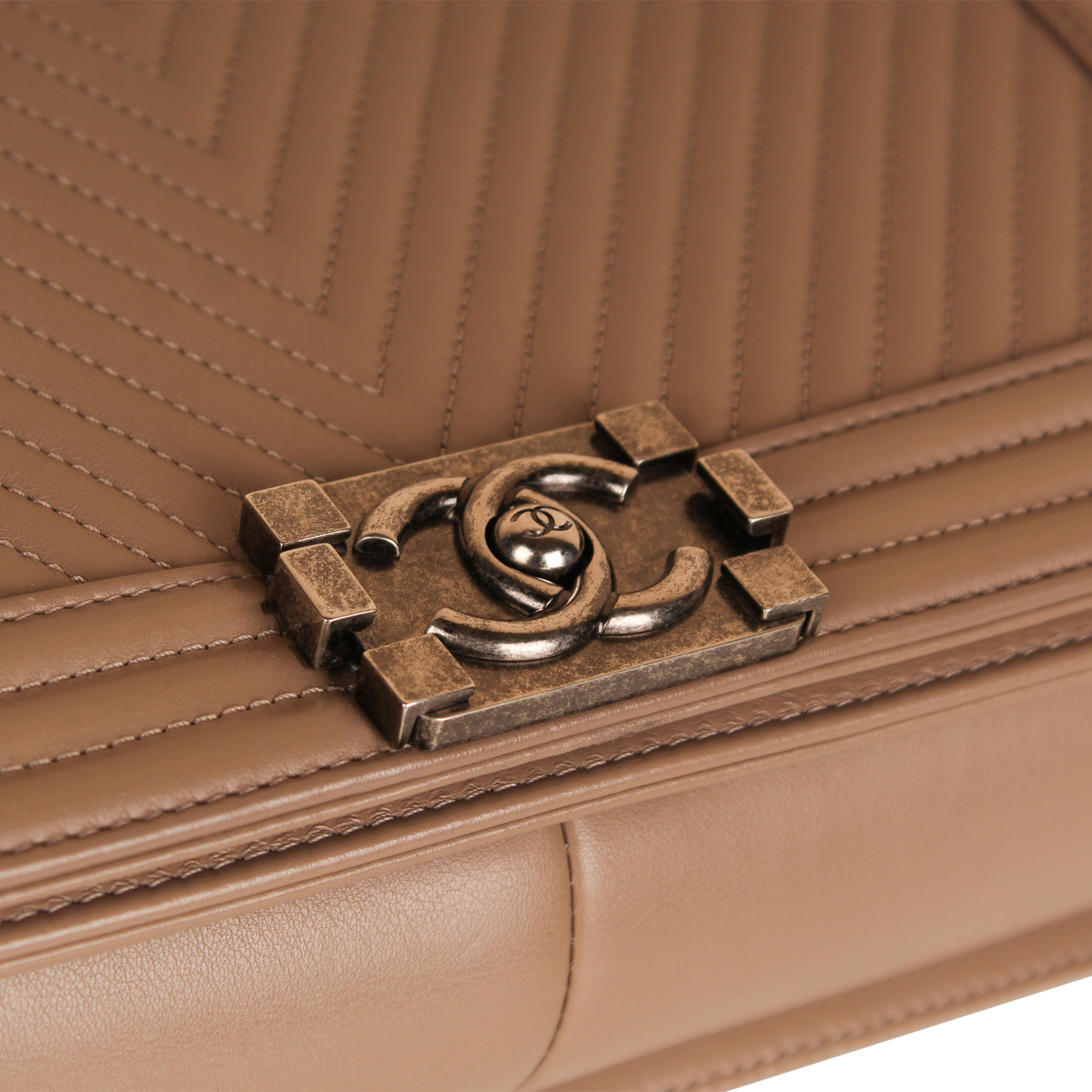Chanel Boy Bag Shoulder Bag - Rovelle Bags