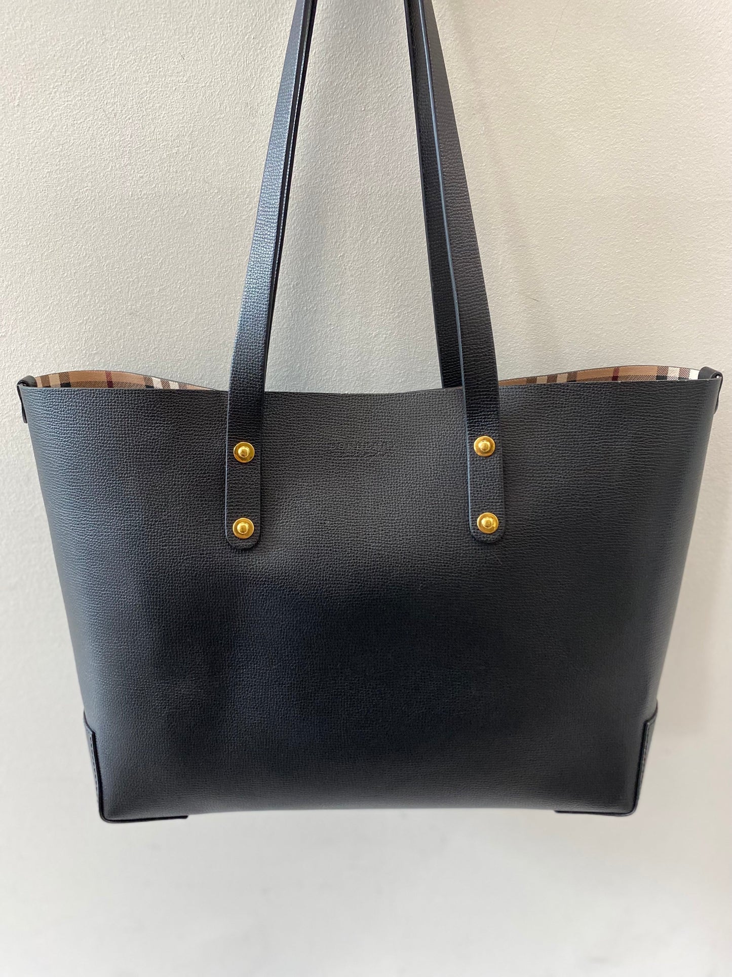 Burberry Pocket Tote - Rovelle Bags