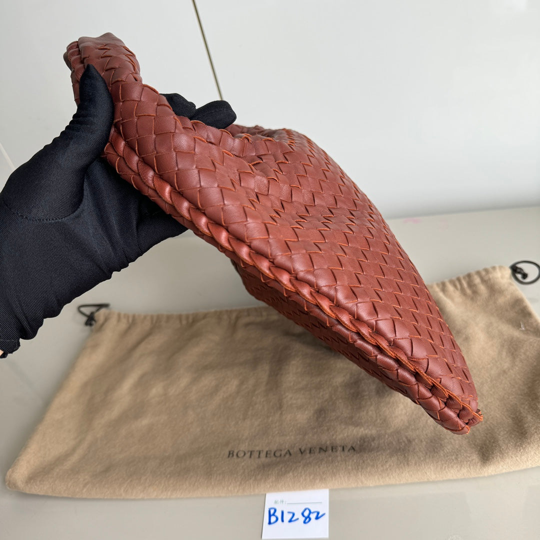 Bottega Veneta Veneta Shoulder Bag - Rovelle Bags