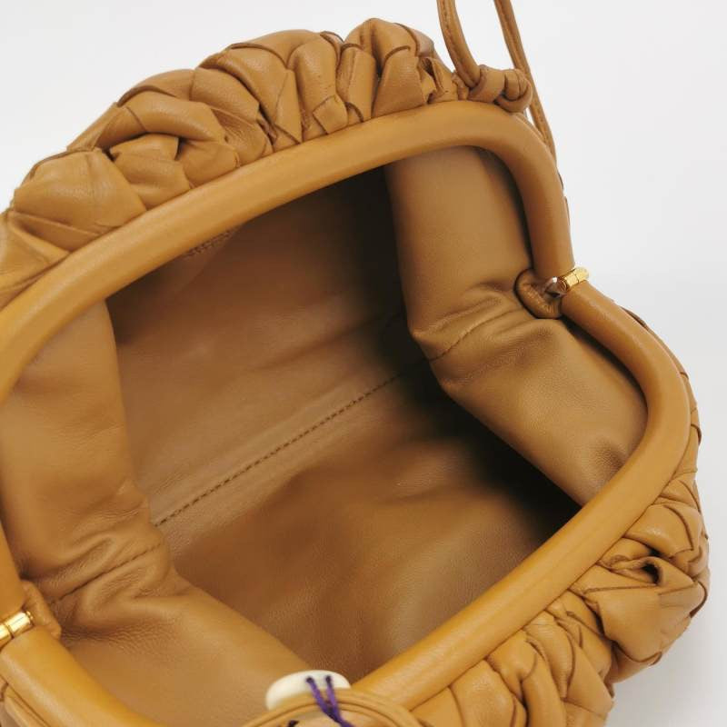 Bottega Veneta Pouch Crossbody - Rovelle Bags