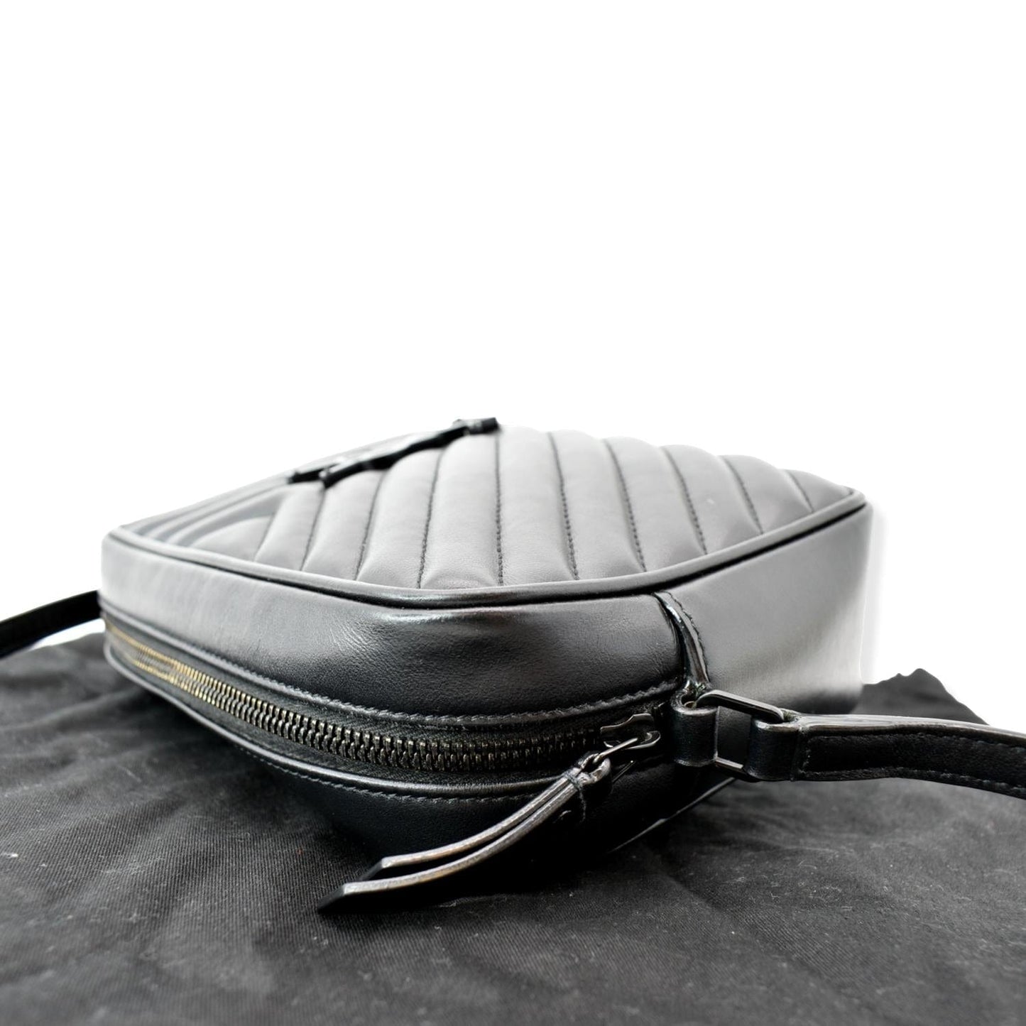 Saint Laurent Lou Crossbody - Rovelle Bags