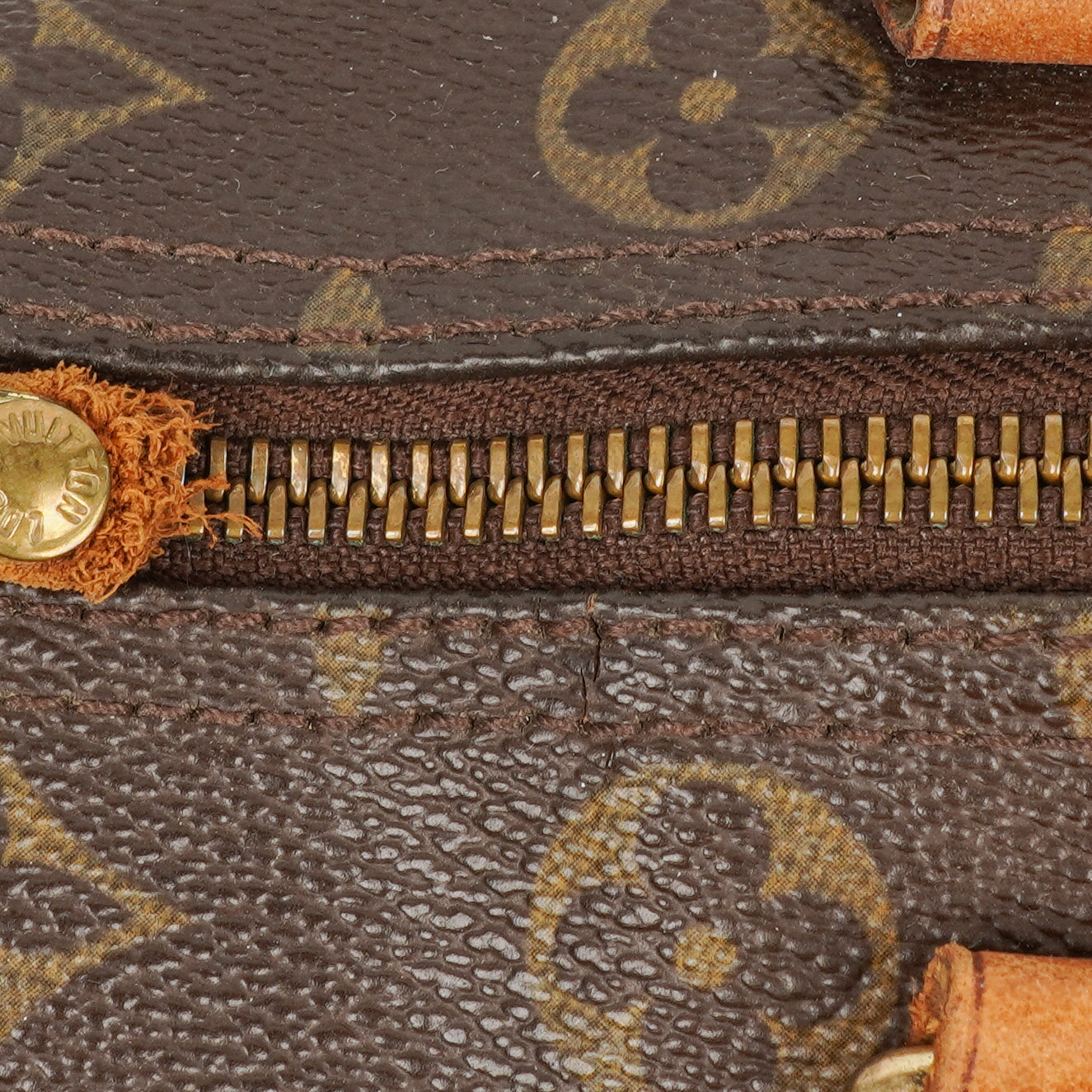 Louis Vuitton 30 Monogram Canvas Handbag