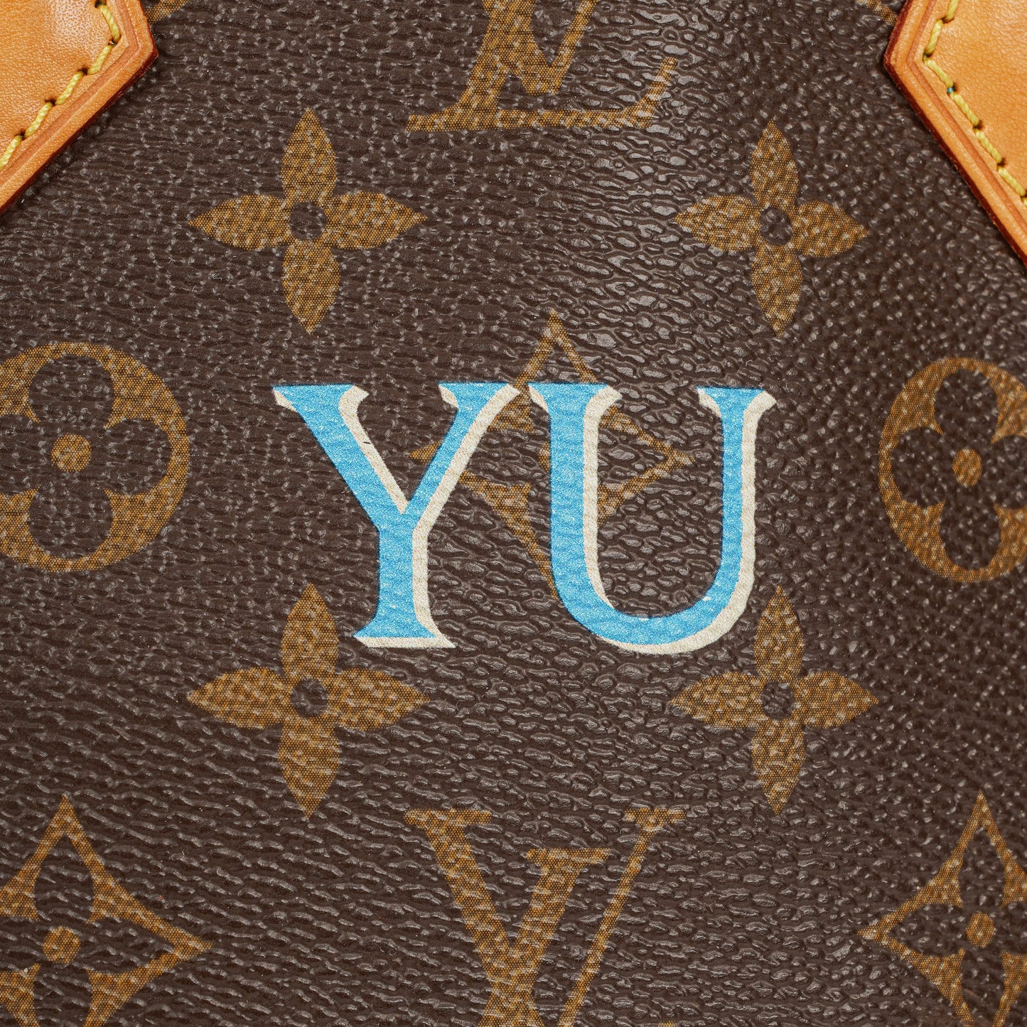 Louis Vuitton 25 Bandoulière Monogram Canvas Bag