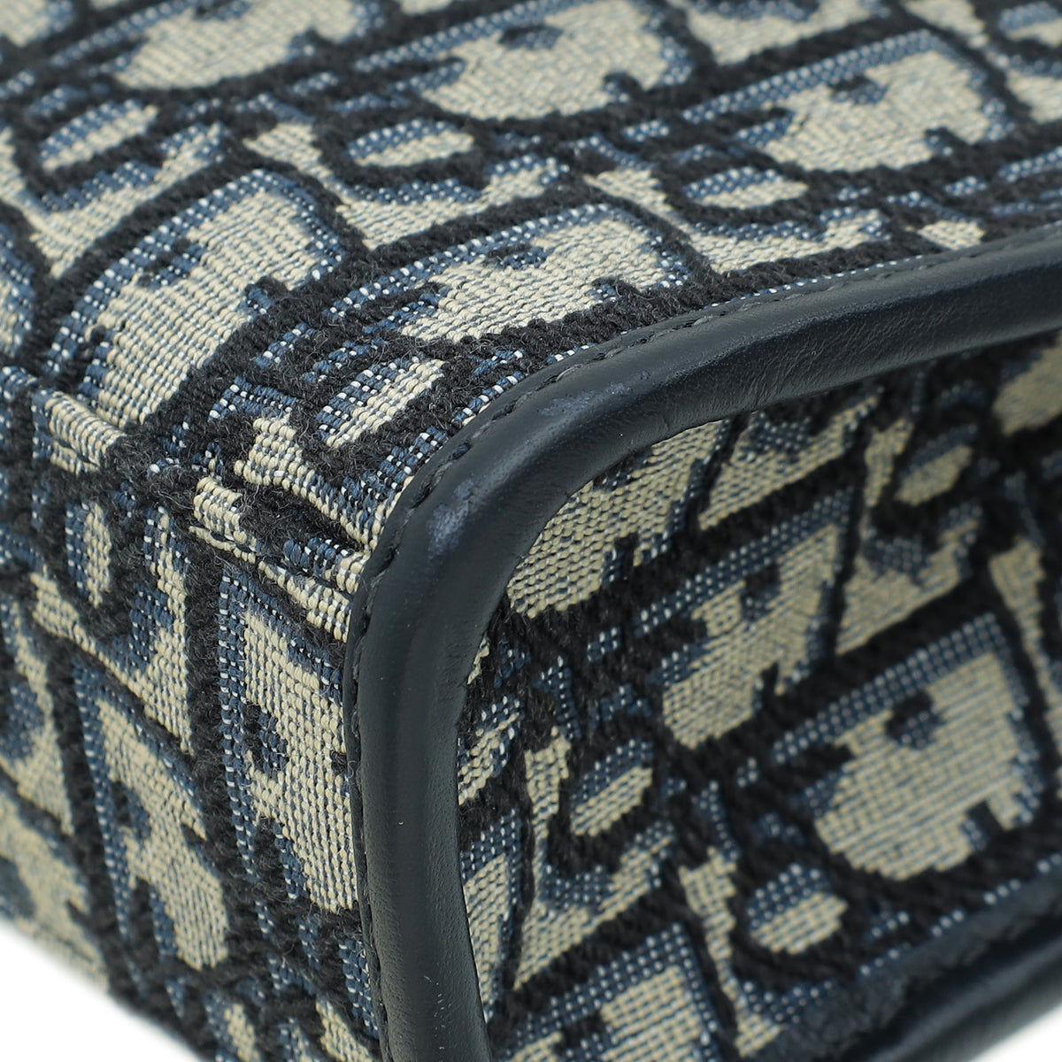 Dior 30 Montaigne Shoulder Bag - Rovelle Bags