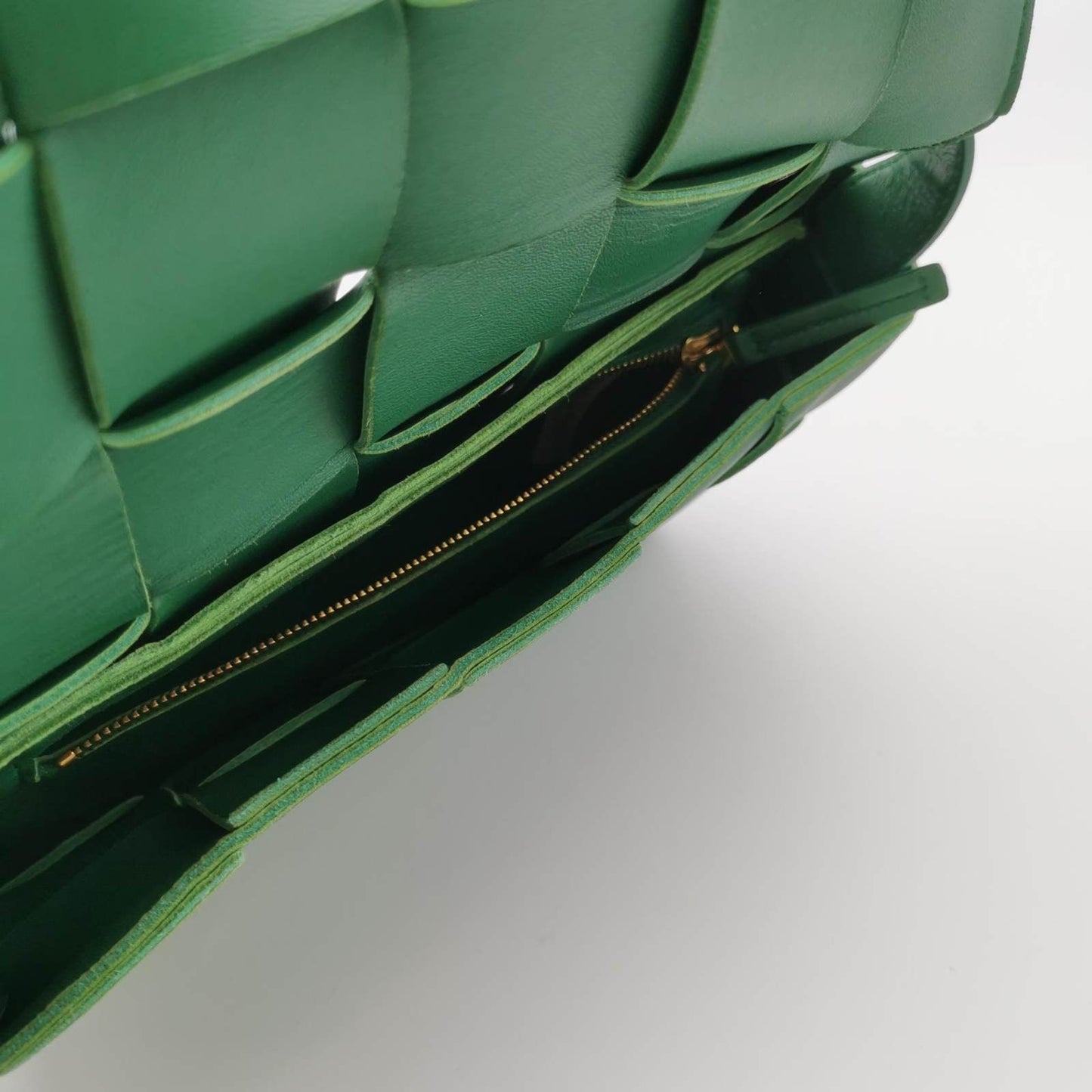 Bottega Veneta Cassette Crossbody - Rovelle Bags