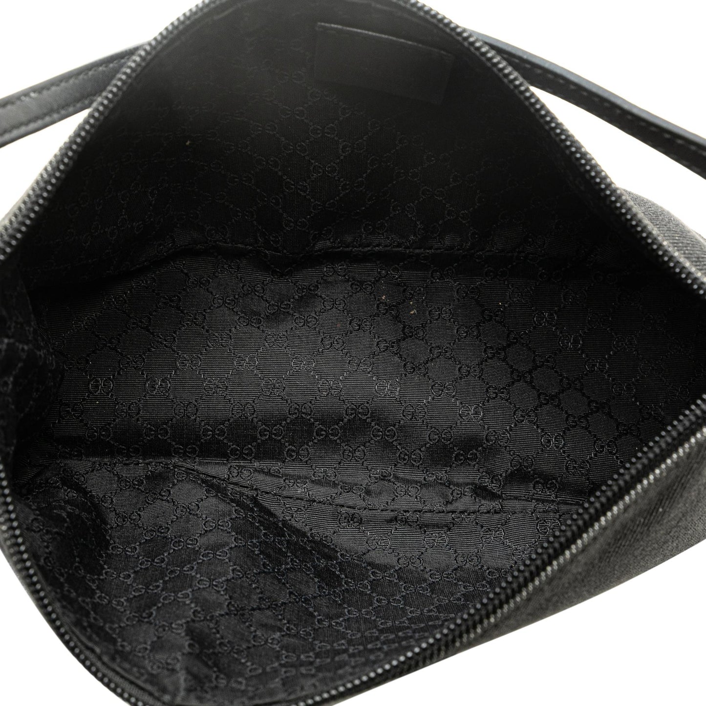 Gucci Denim Boat Shoulder Bag (SHG-WHYtiK)