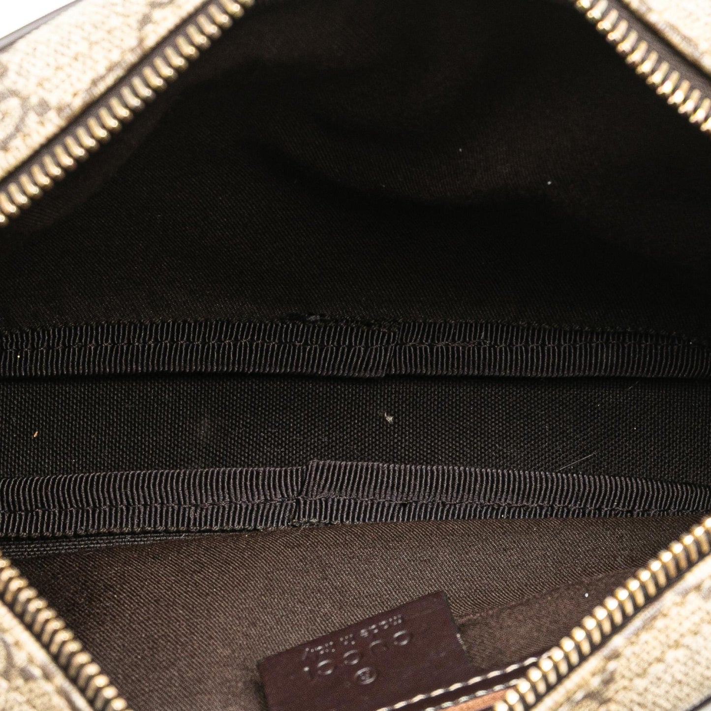 Gucci GG Supreme Crossbody