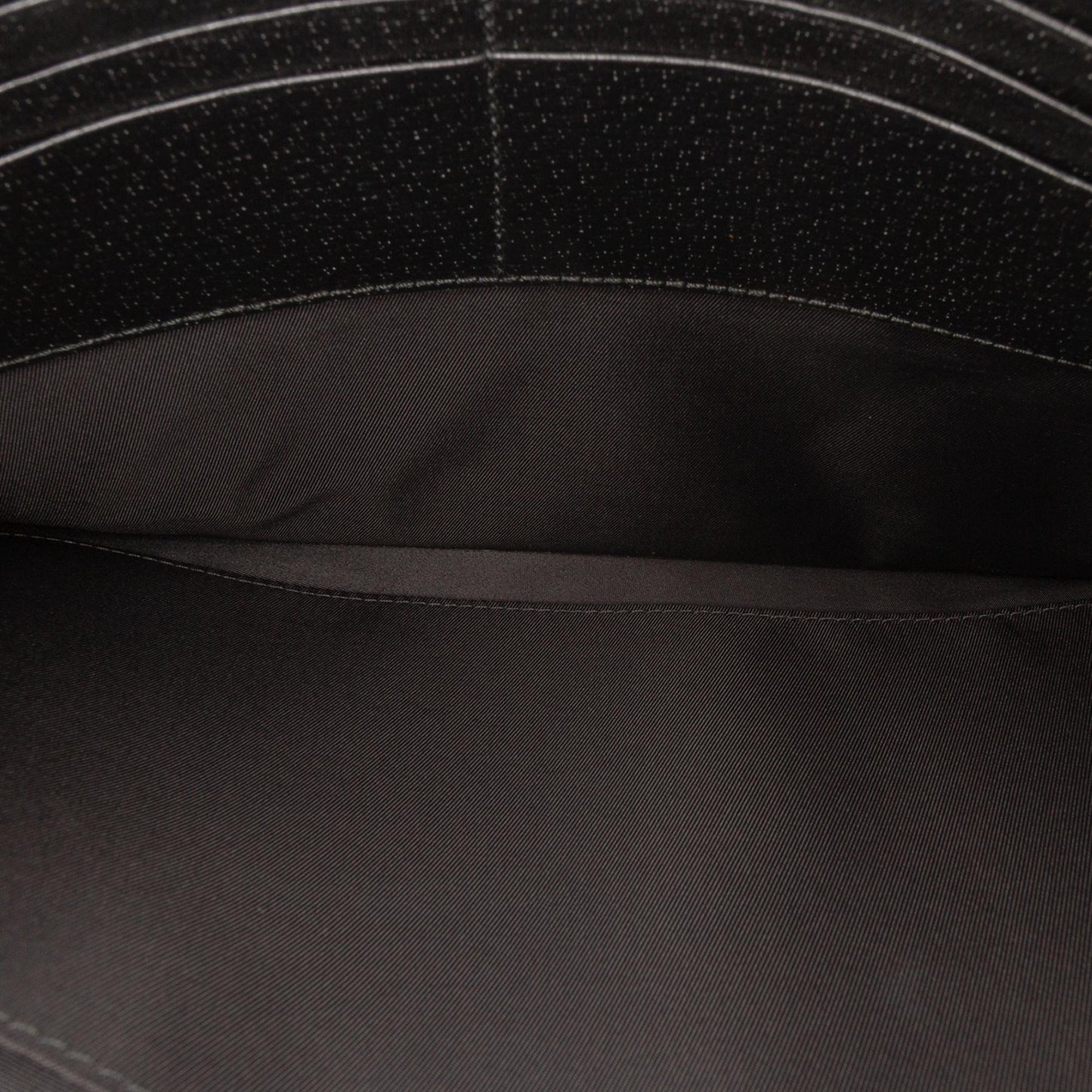 Gucci Leather Web Agora Clutch