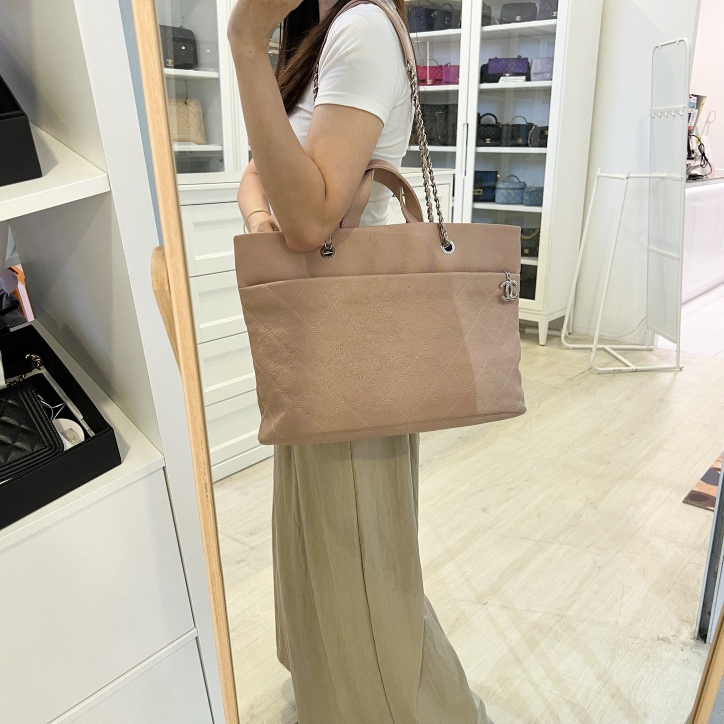 Chanel Large Quilted Tote Tote Bag - Rovelle Bags